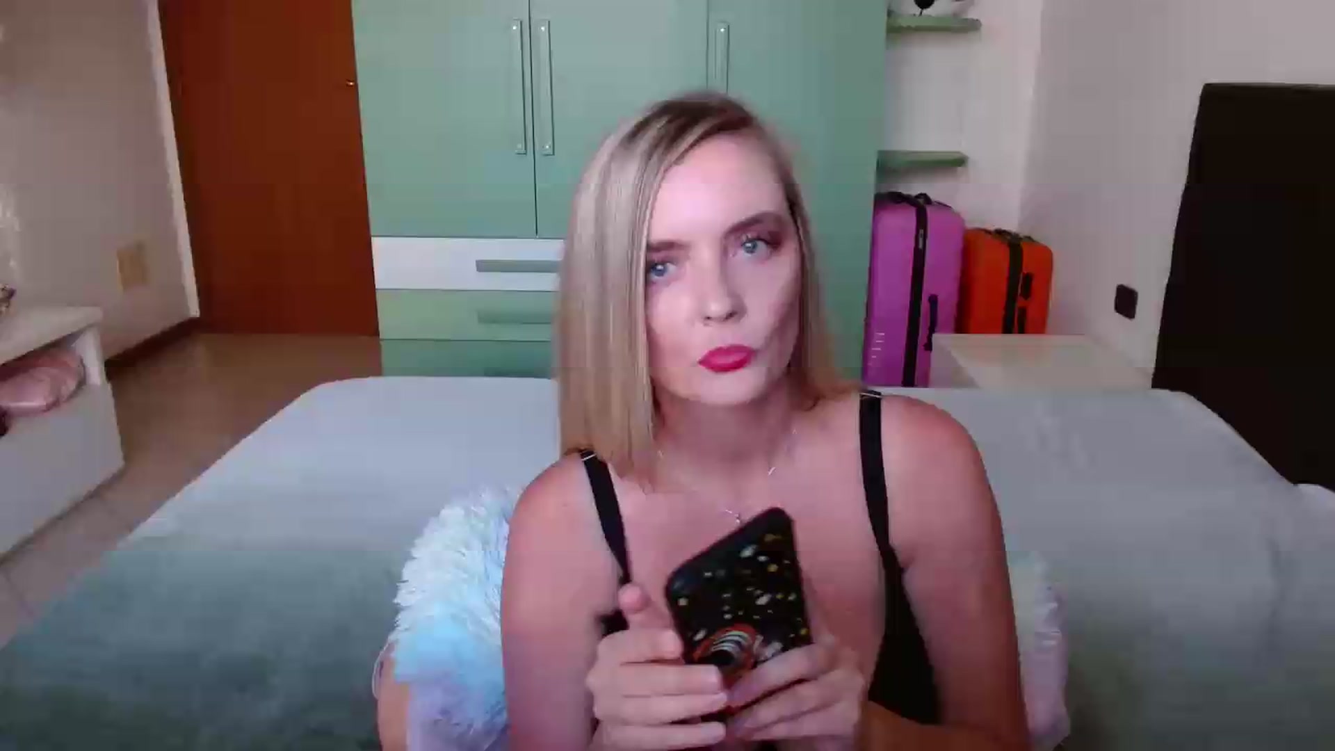 Gallery image thumbnail from MissAura's myfreecams stream on, 05/29/2026, 15:35 image 20 of 20