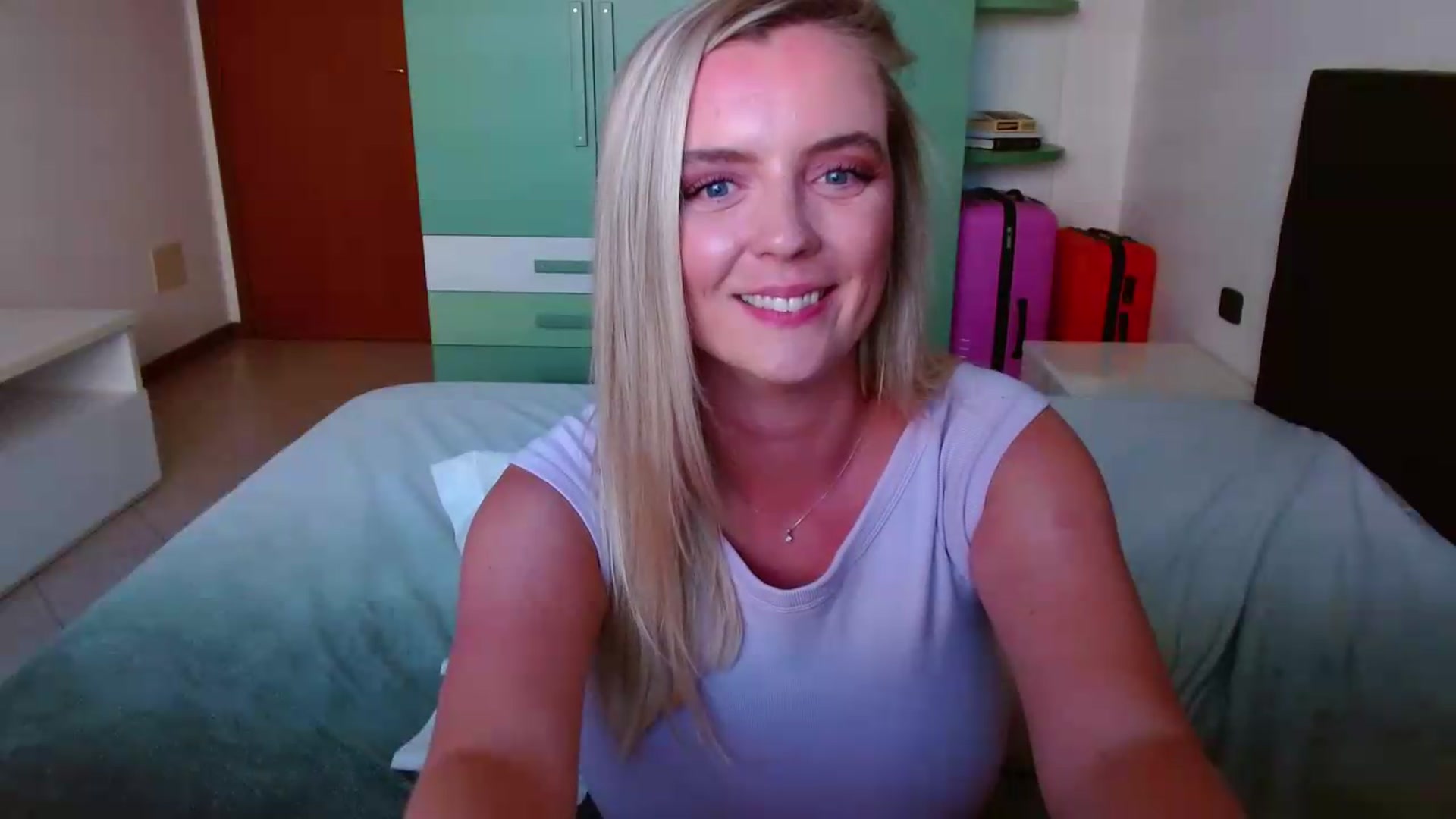 Gallery image thumbnail from MissAura's myfreecams stream on, 06/12/2026, 16:16 image 20 of 20
