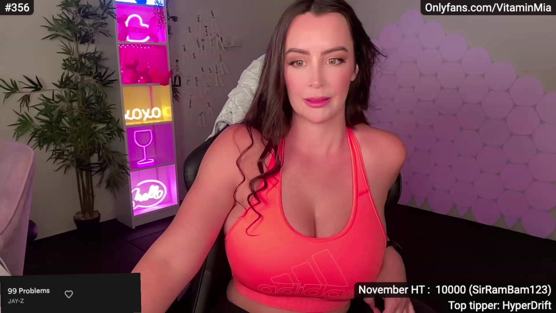Gallery image thumbnail from MissAustralia's myfreecams stream on, 11/15/2022, 08:42 image 5 of 20