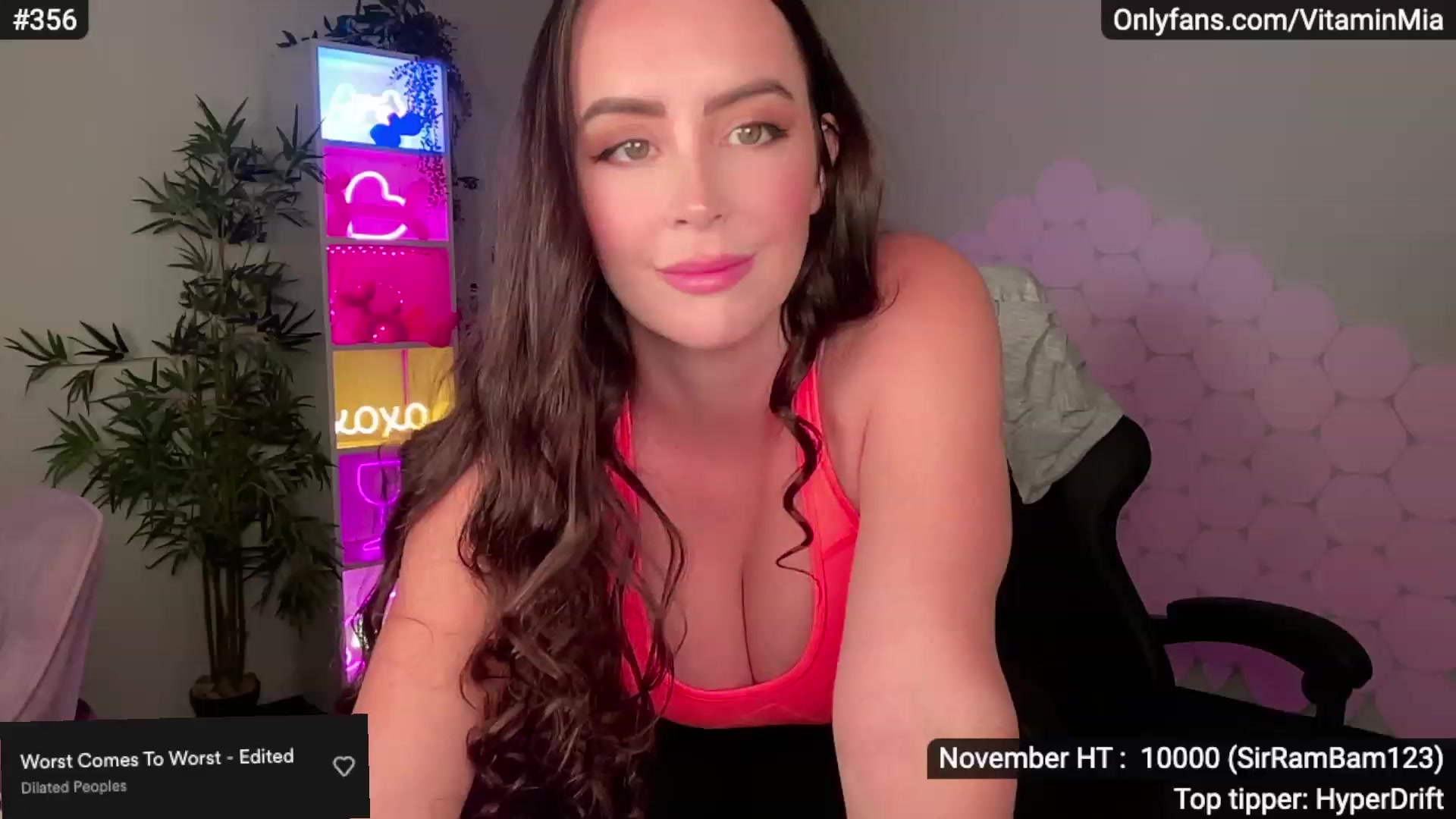 Gallery image thumbnail from MissAustralia's myfreecams stream on, 11/15/2022, 08:42 image 17 of 20