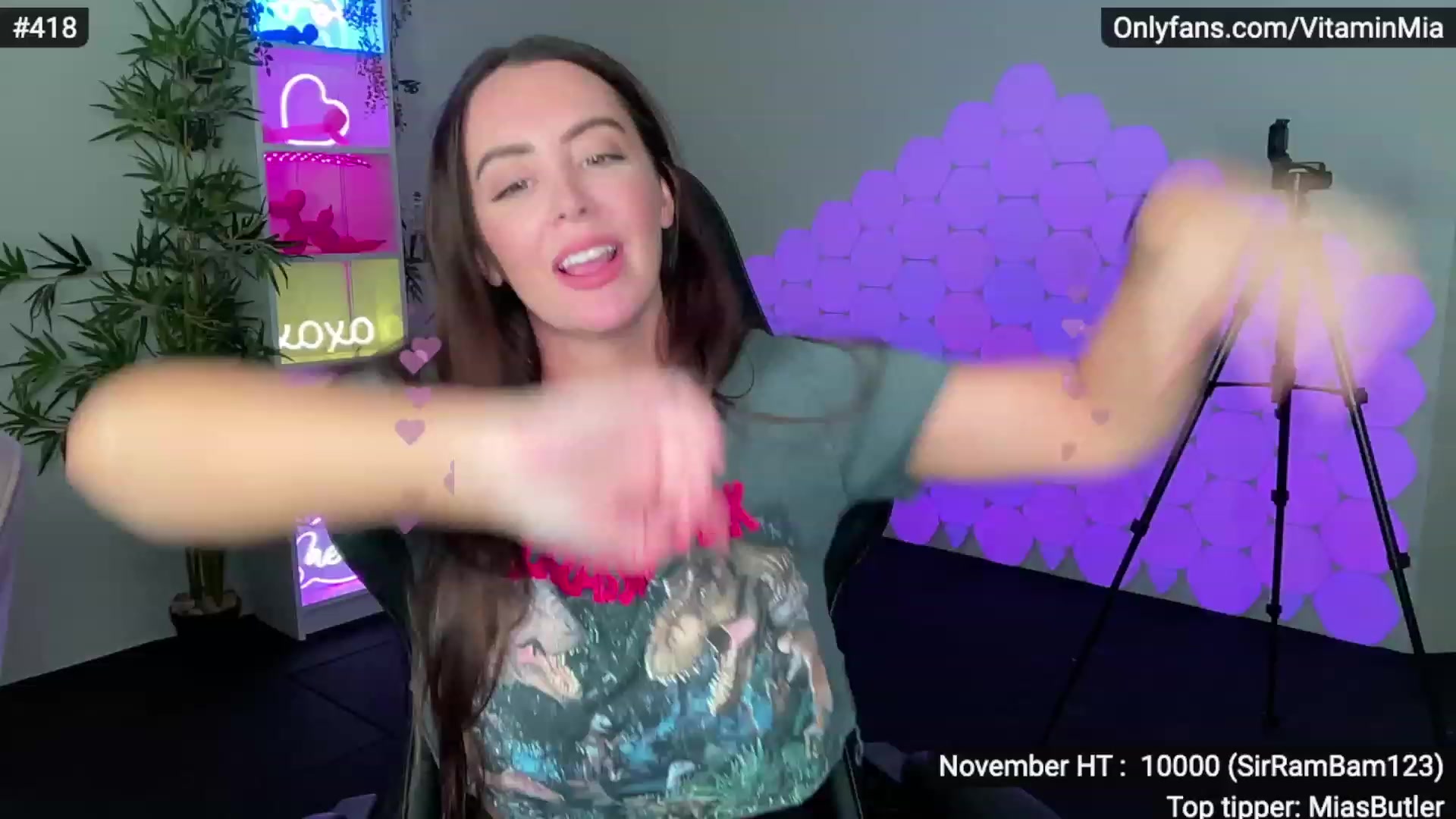 Gallery image thumbnail from MissAustralia's myfreecams stream on, 11/25/2022, 07:20 image 5 of 20