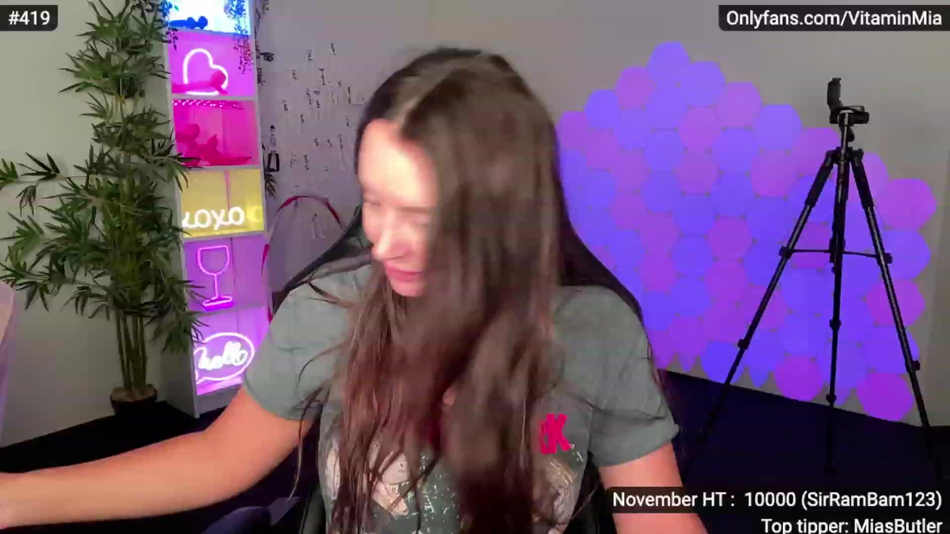 Gallery image thumbnail from MissAustralia's myfreecams stream on, 11/25/2022, 07:20 image 11 of 20