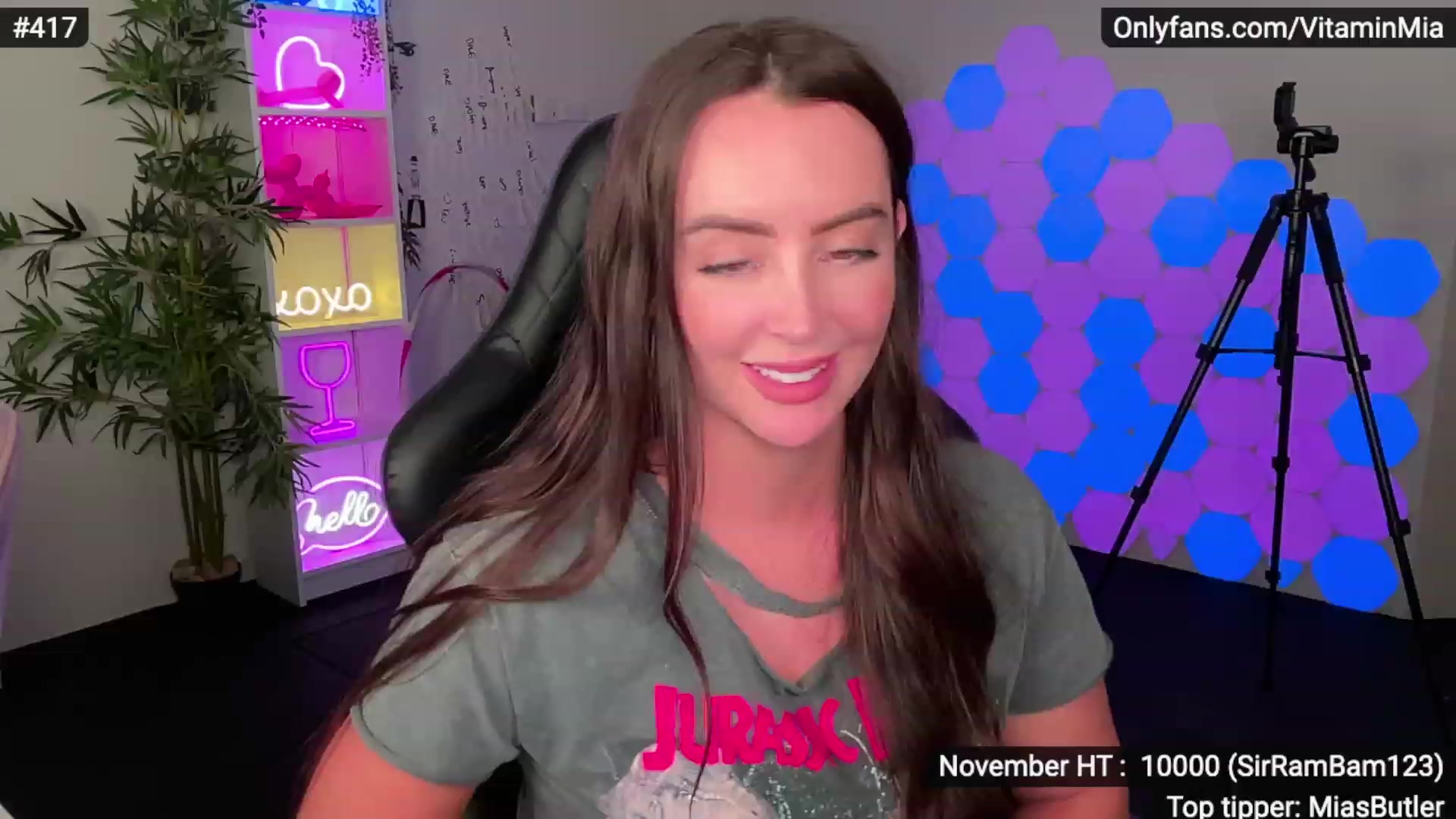 Gallery image thumbnail from MissAustralia's myfreecams stream on, 11/25/2022, 07:44 image 13 of 20