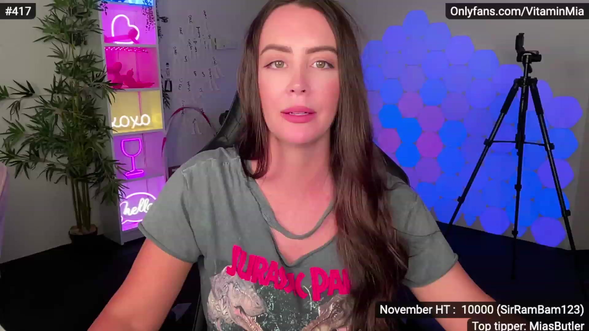 Gallery image thumbnail from MissAustralia's myfreecams stream on, 11/25/2022, 07:44 image 6 of 20