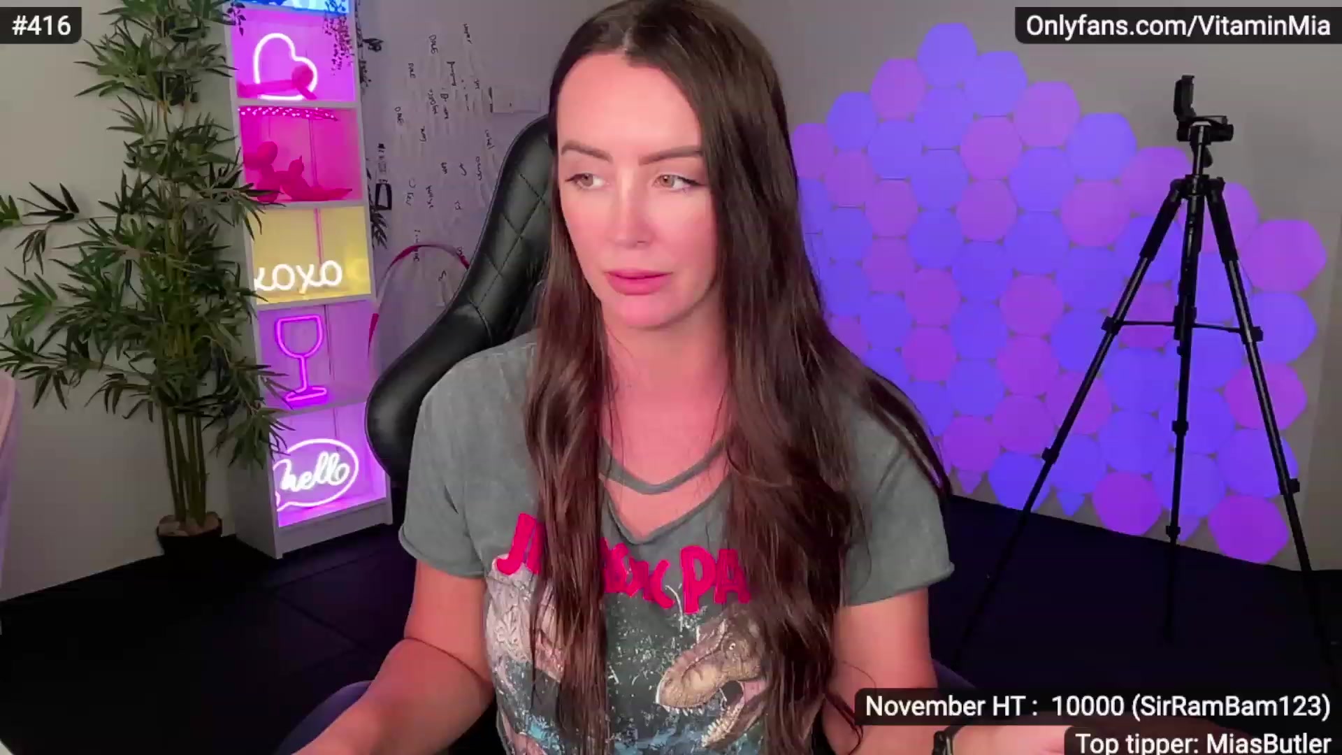 Gallery image thumbnail from MissAustralia's myfreecams stream on, 11/25/2022, 08:03 image 16 of 20