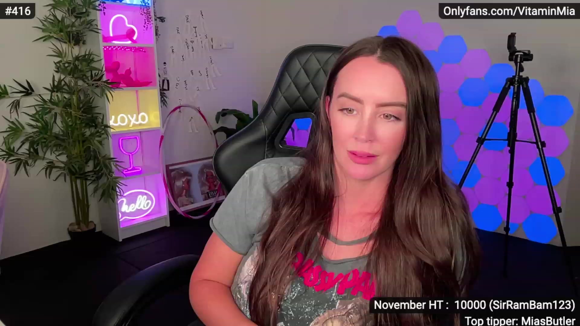Gallery image thumbnail from MissAustralia's myfreecams stream on, 11/25/2022, 08:03 image 12 of 20