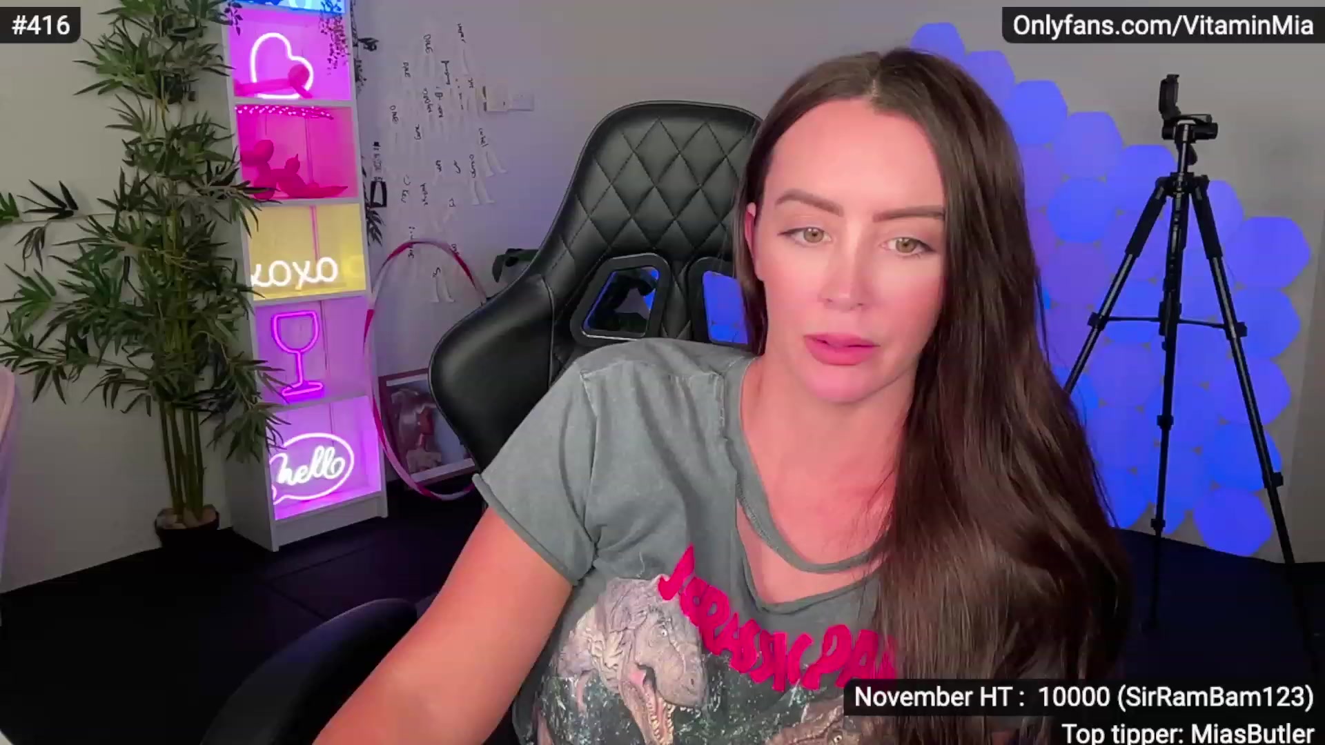 Gallery image thumbnail from MissAustralia's myfreecams stream on, 11/25/2022, 08:03 image 11 of 20