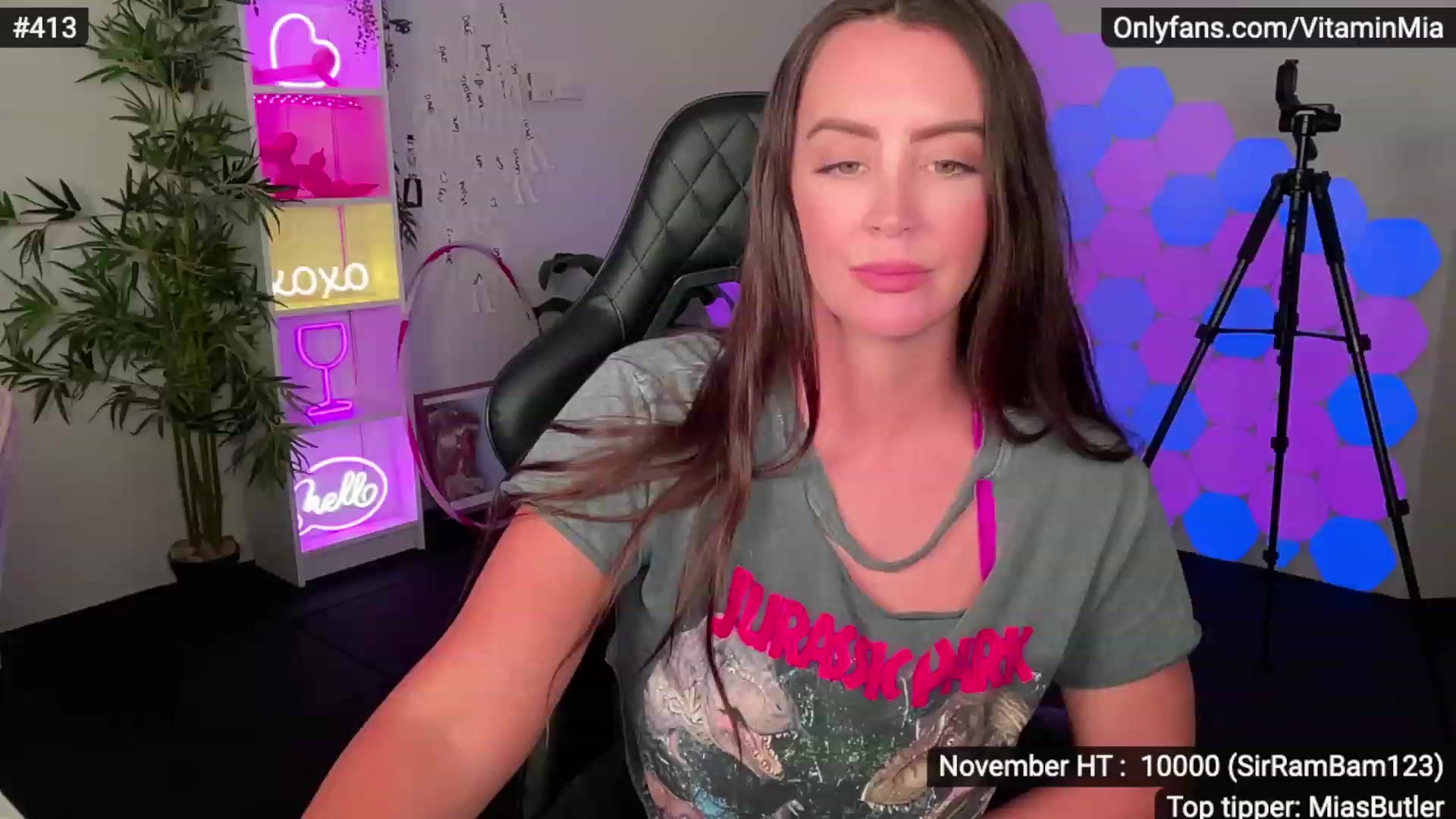 Gallery image thumbnail from MissAustralia's myfreecams stream on, 11/25/2022, 08:21 image 8 of 20