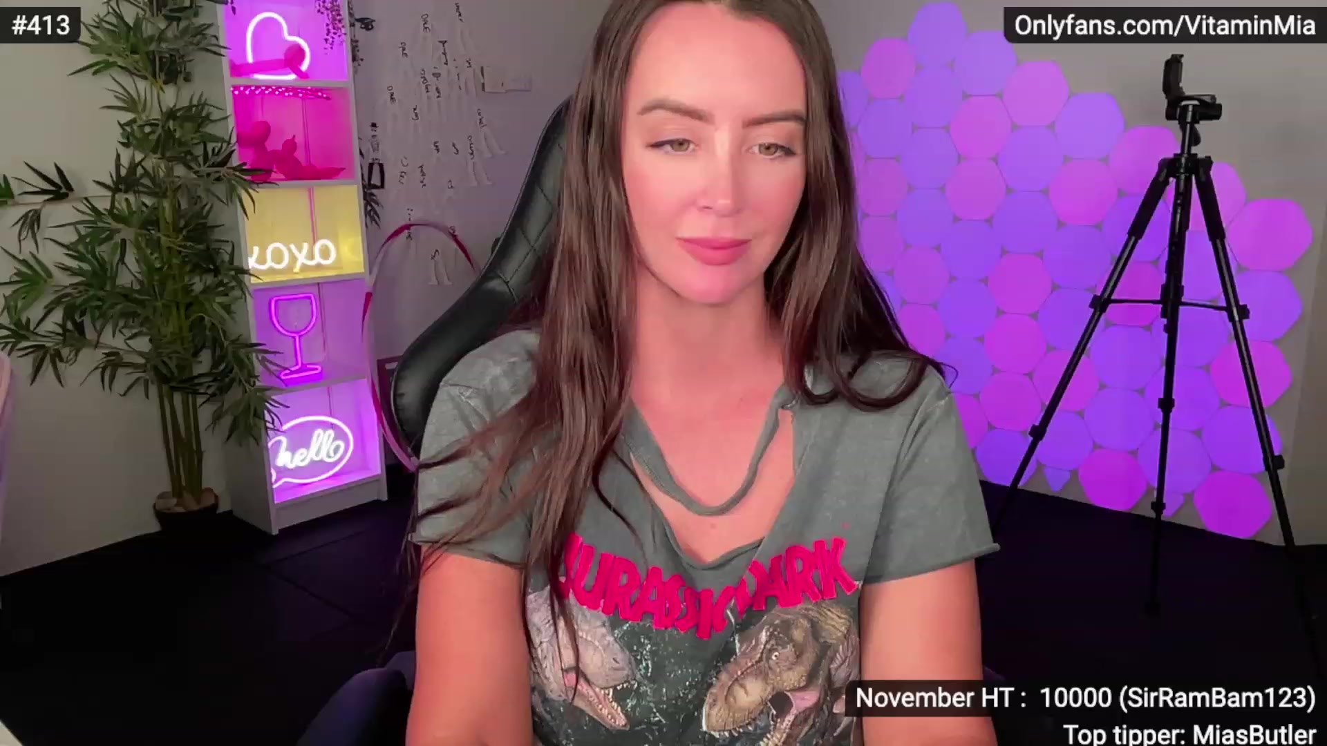 Gallery image thumbnail from MissAustralia's myfreecams stream on, 11/25/2022, 08:21 image 9 of 20