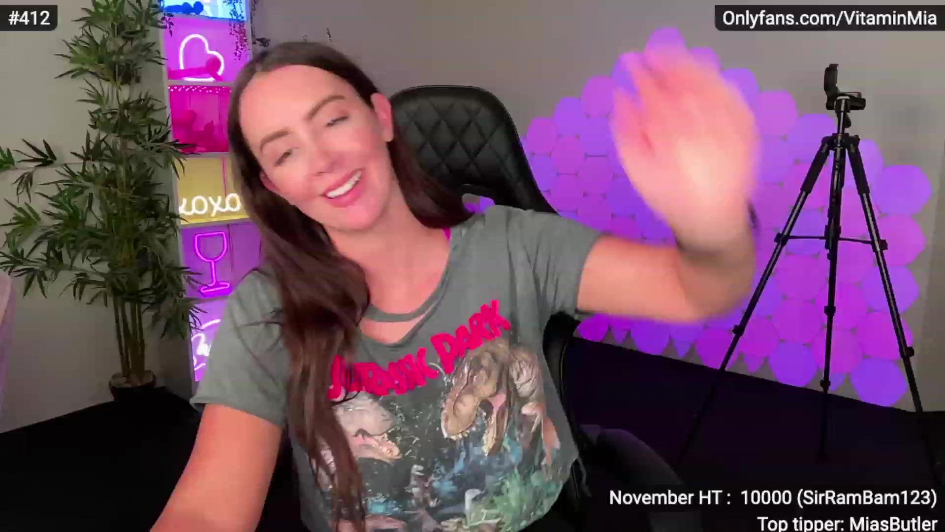 Gallery image thumbnail from MissAustralia's myfreecams stream on, 11/25/2022, 08:41 image 8 of 20
