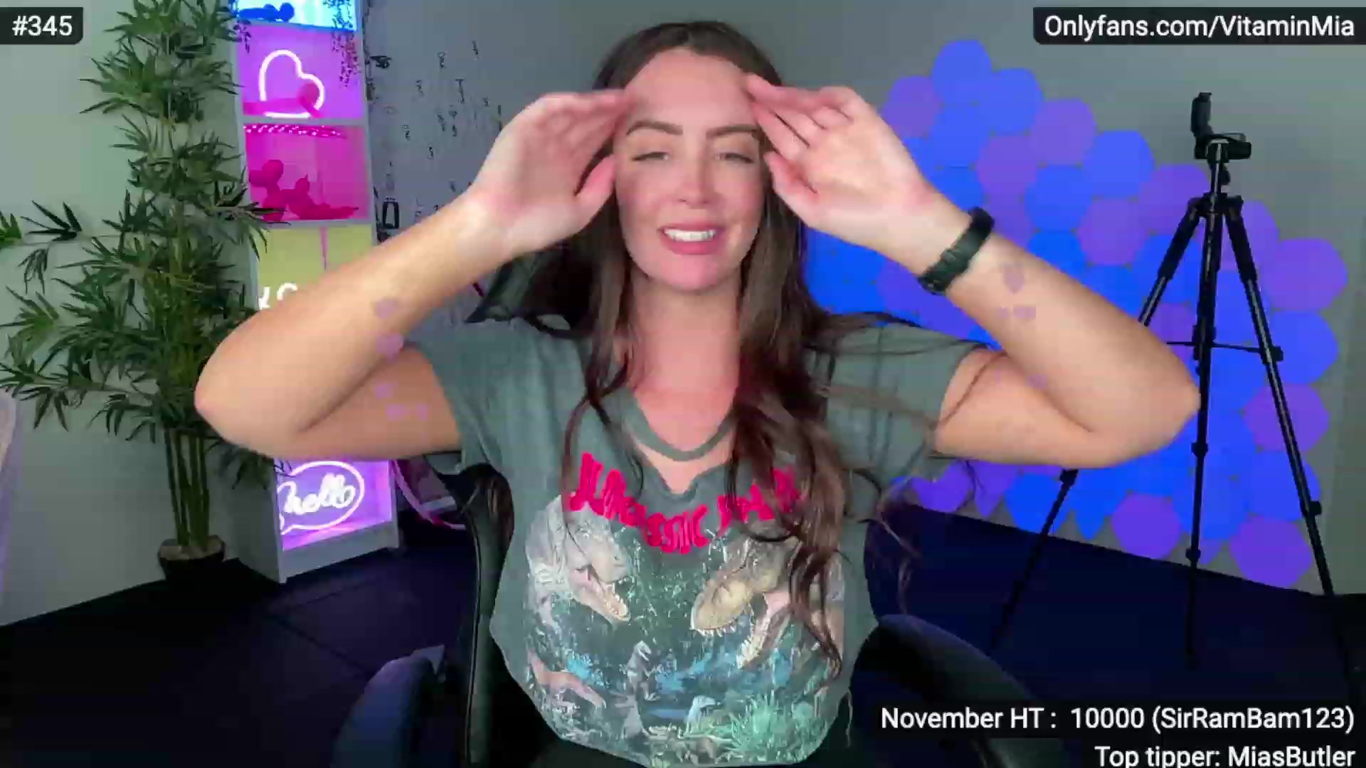 Gallery image thumbnail from MissAustralia's myfreecams stream on, 11/25/2022, 09:06 image 11 of 20