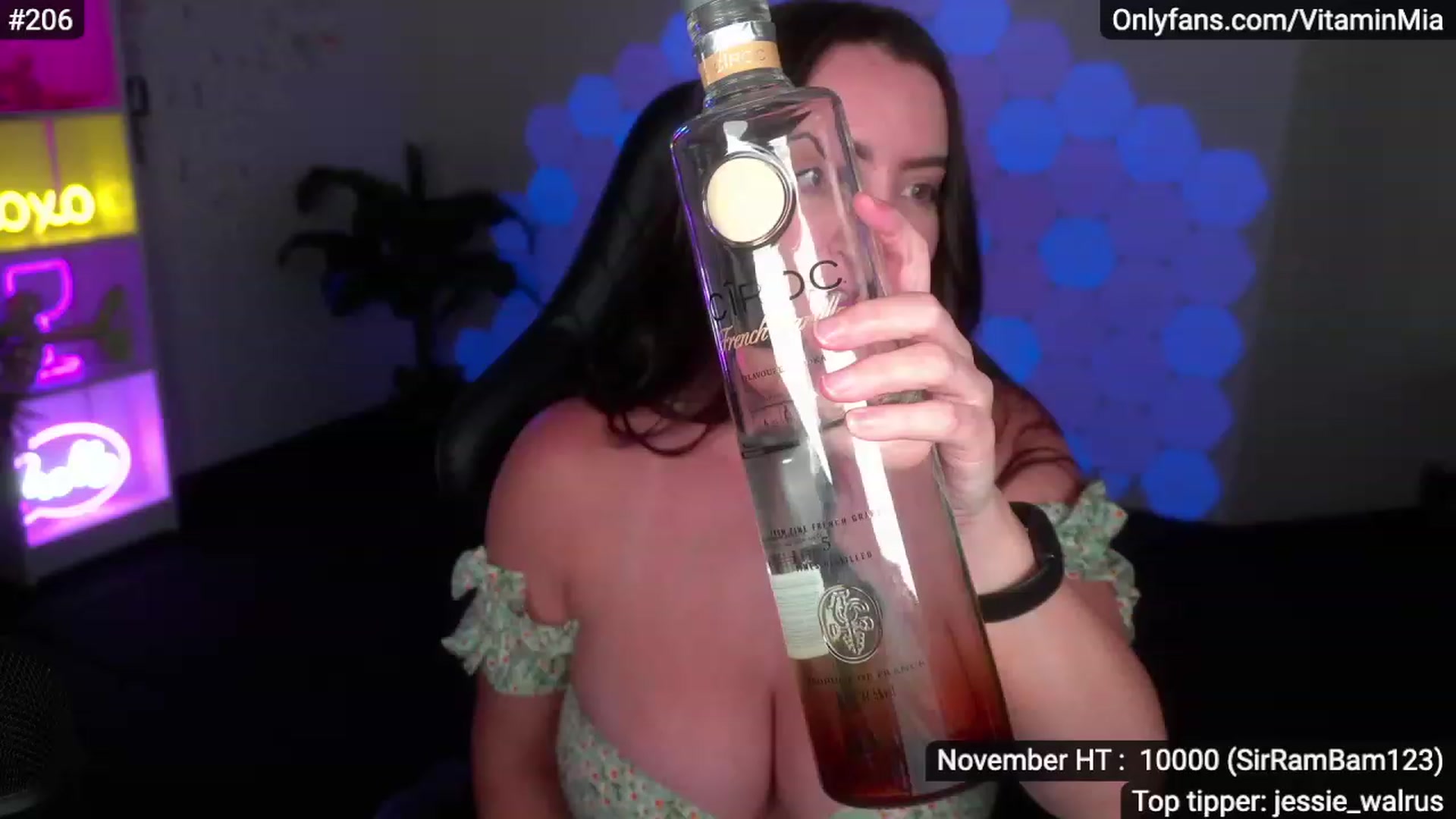 Gallery image thumbnail from MissAustralia's myfreecams stream on, 11/26/2022, 08:56 image 13 of 20
