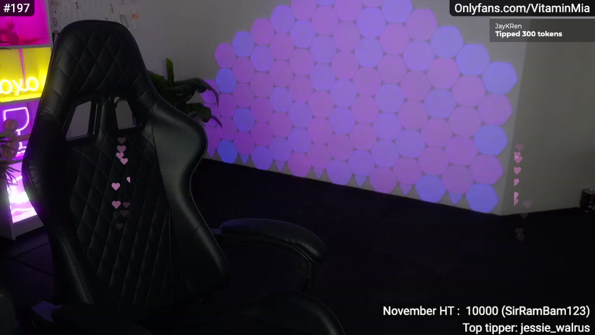 Gallery image thumbnail from MissAustralia's myfreecams stream on, 11/26/2022, 09:23 image 18 of 20