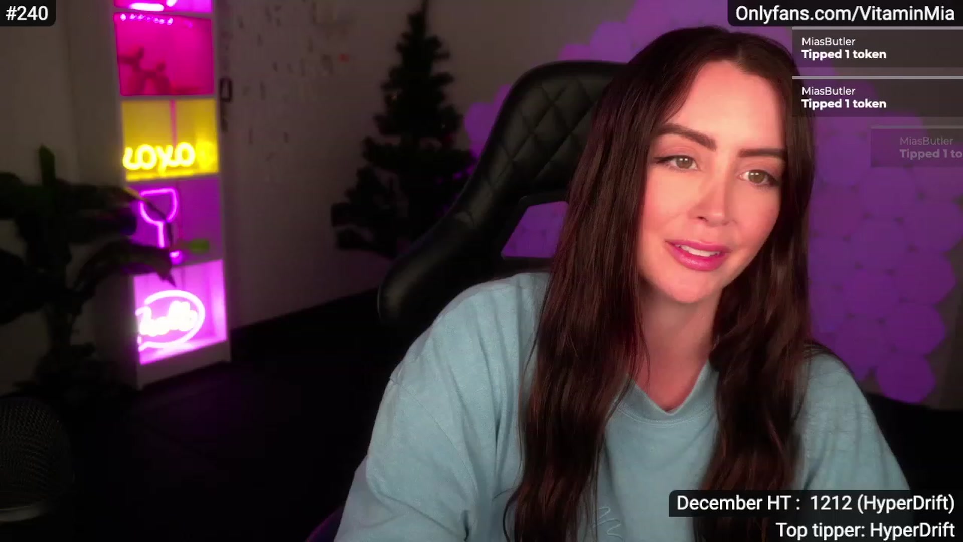 Gallery image thumbnail from MissAustralia's myfreecams stream on, 12/02/2022, 08:37 image 1 of 20