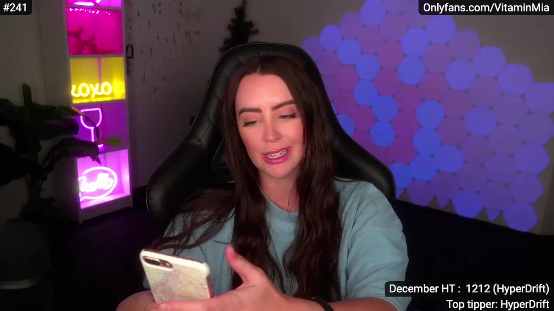 Gallery image thumbnail from MissAustralia's myfreecams stream on, 12/02/2022, 08:37 image 16 of 20