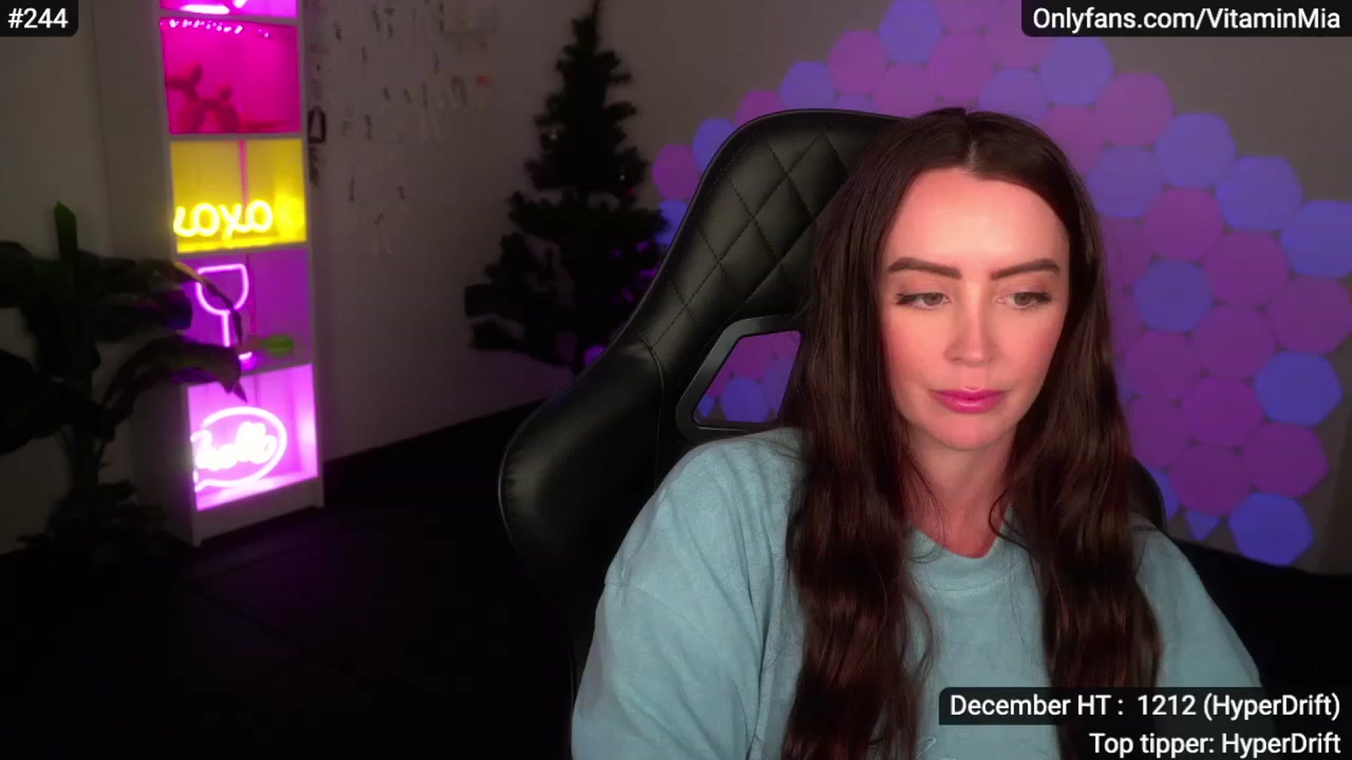 Gallery image thumbnail from MissAustralia's myfreecams stream on, 12/02/2022, 09:42 image 5 of 20