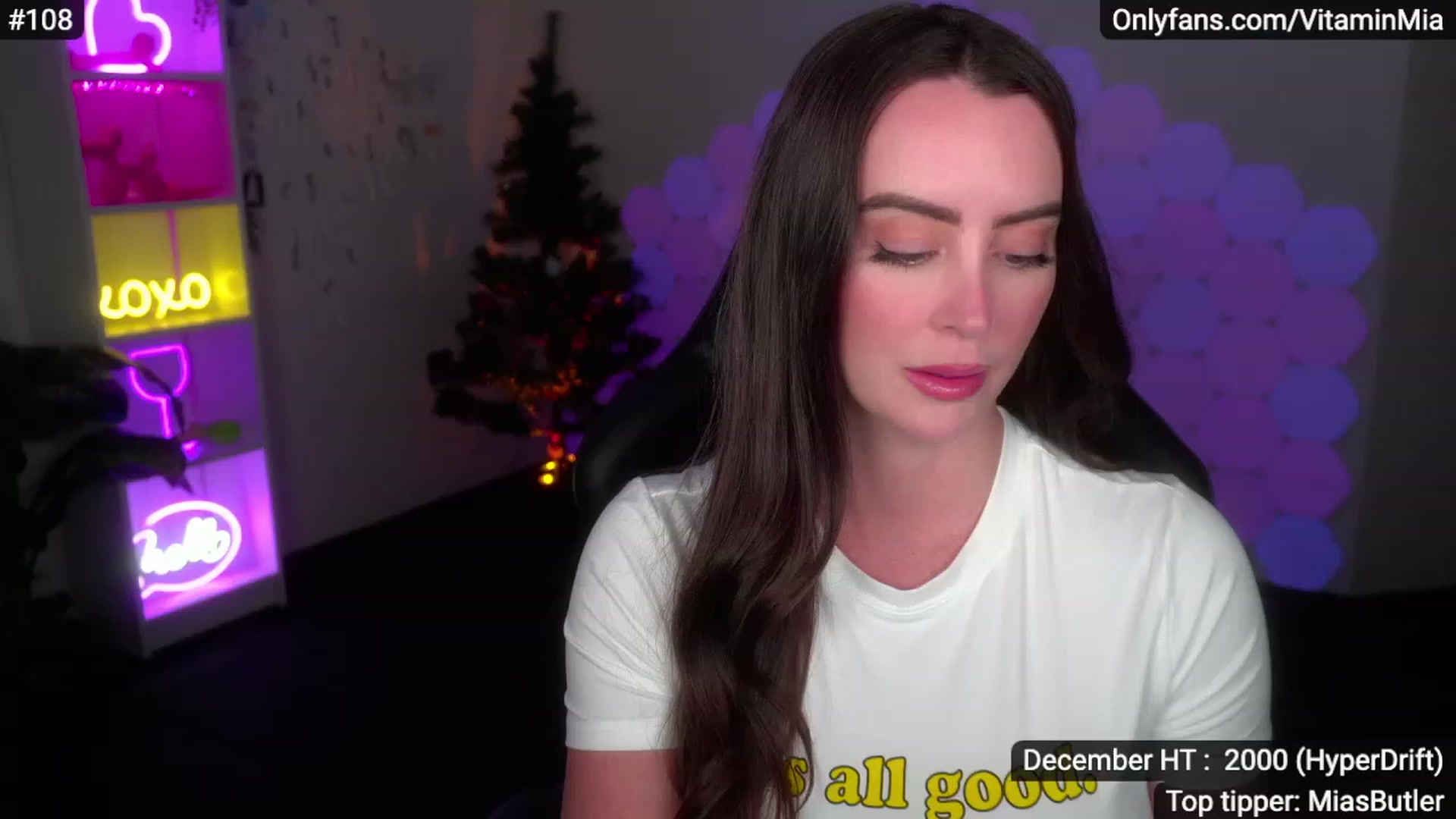 Gallery image thumbnail from MissAustralia's myfreecams stream on, 12/04/2022, 06:30 image 1 of 20