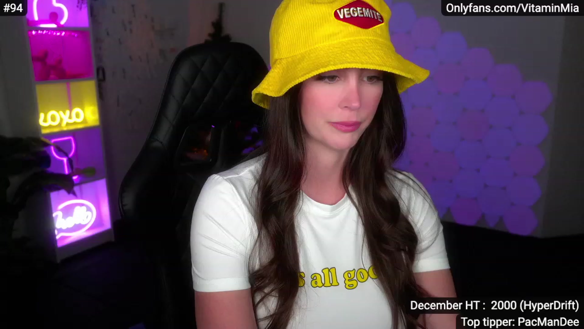 Gallery image thumbnail from MissAustralia's myfreecams stream on, 12/04/2022, 07:14 image 7 of 20