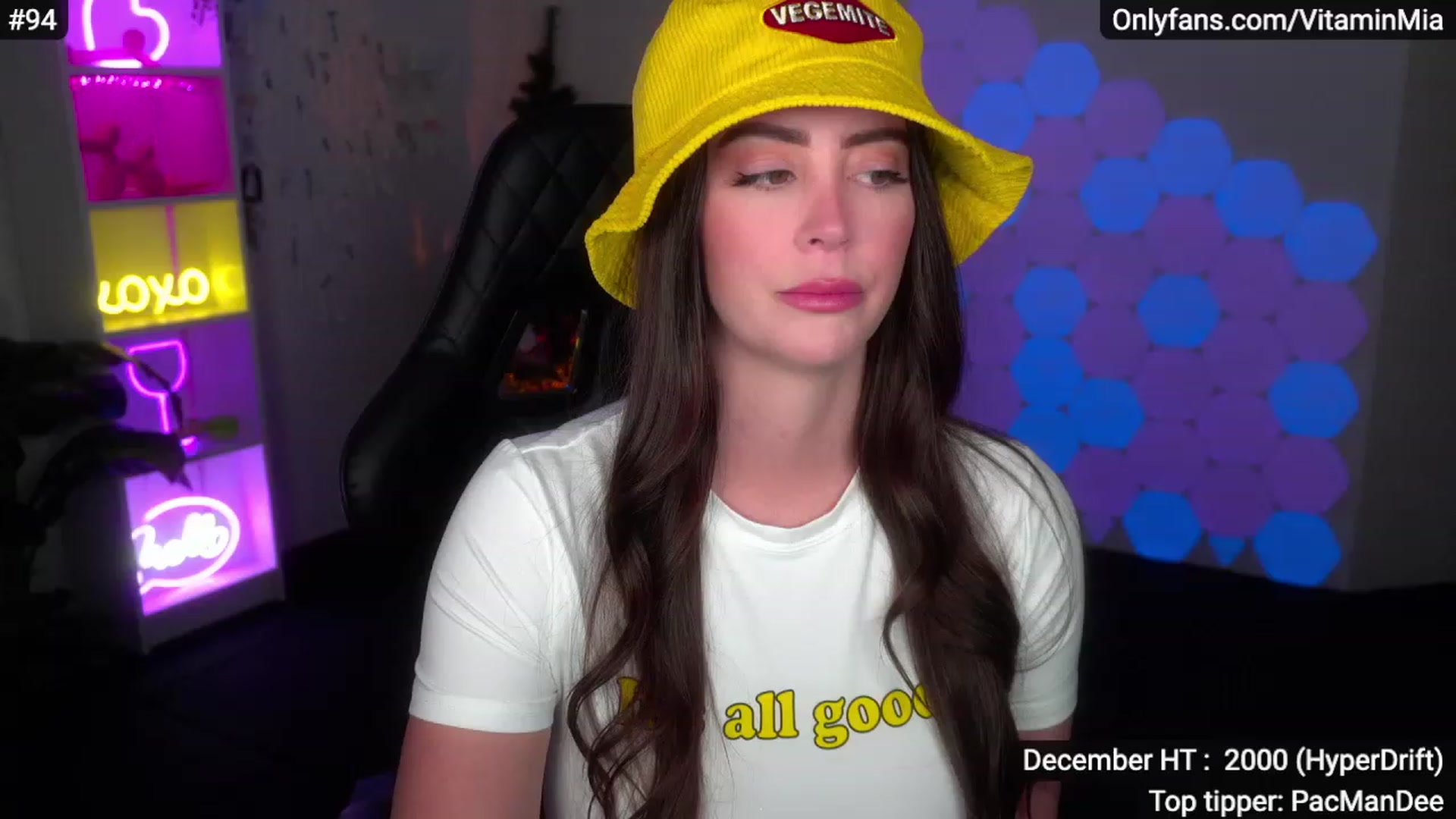 Gallery image thumbnail from MissAustralia's myfreecams stream on, 12/04/2022, 07:14 image 6 of 20