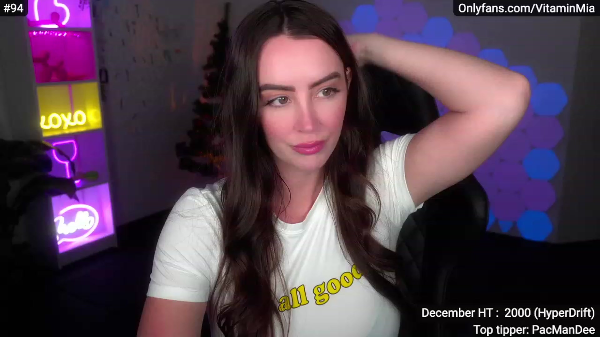 Gallery image thumbnail from MissAustralia's myfreecams stream on, 12/04/2022, 07:27 image 17 of 20