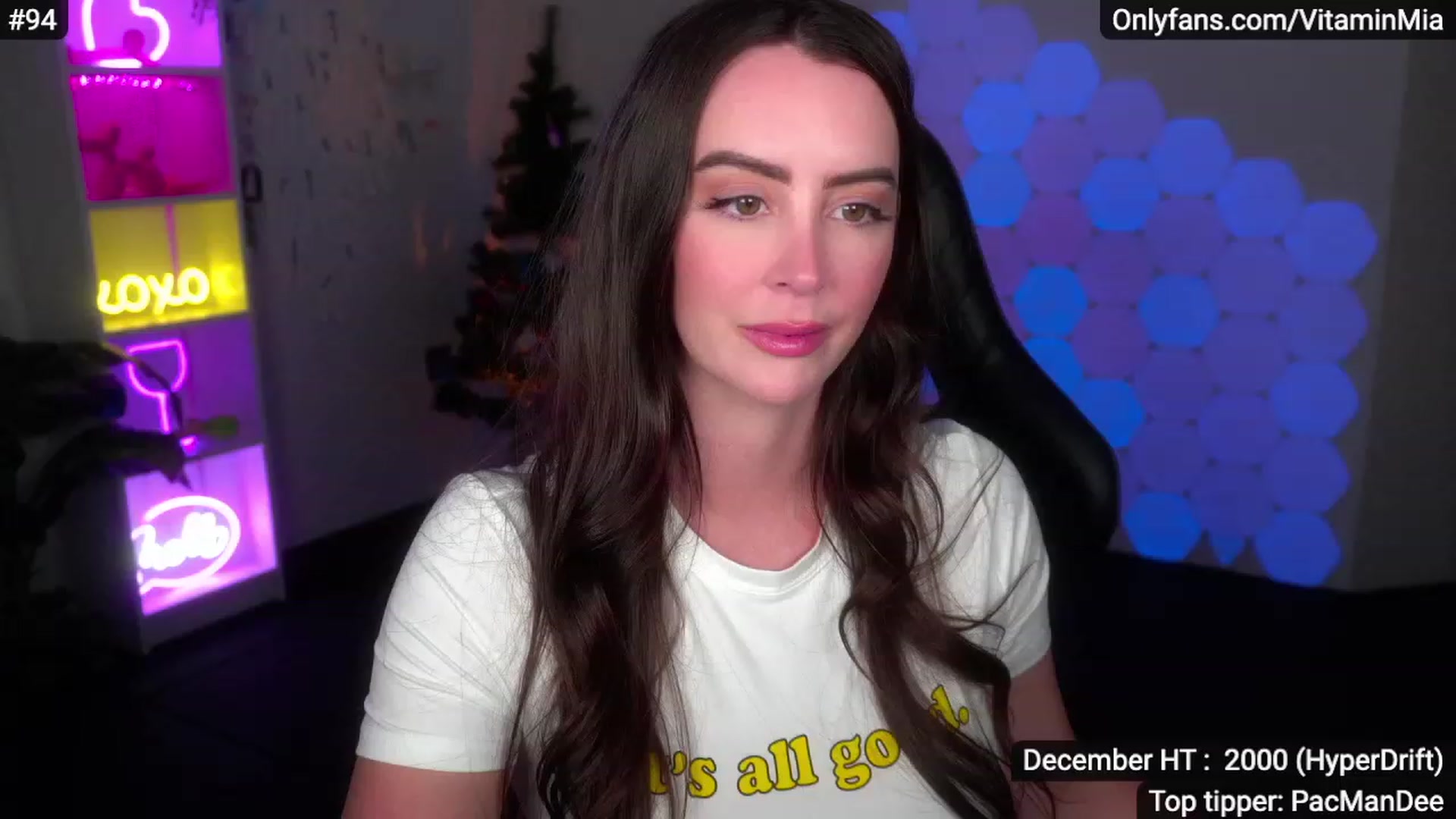 Gallery image thumbnail from MissAustralia's myfreecams stream on, 12/04/2022, 07:27 image 15 of 20