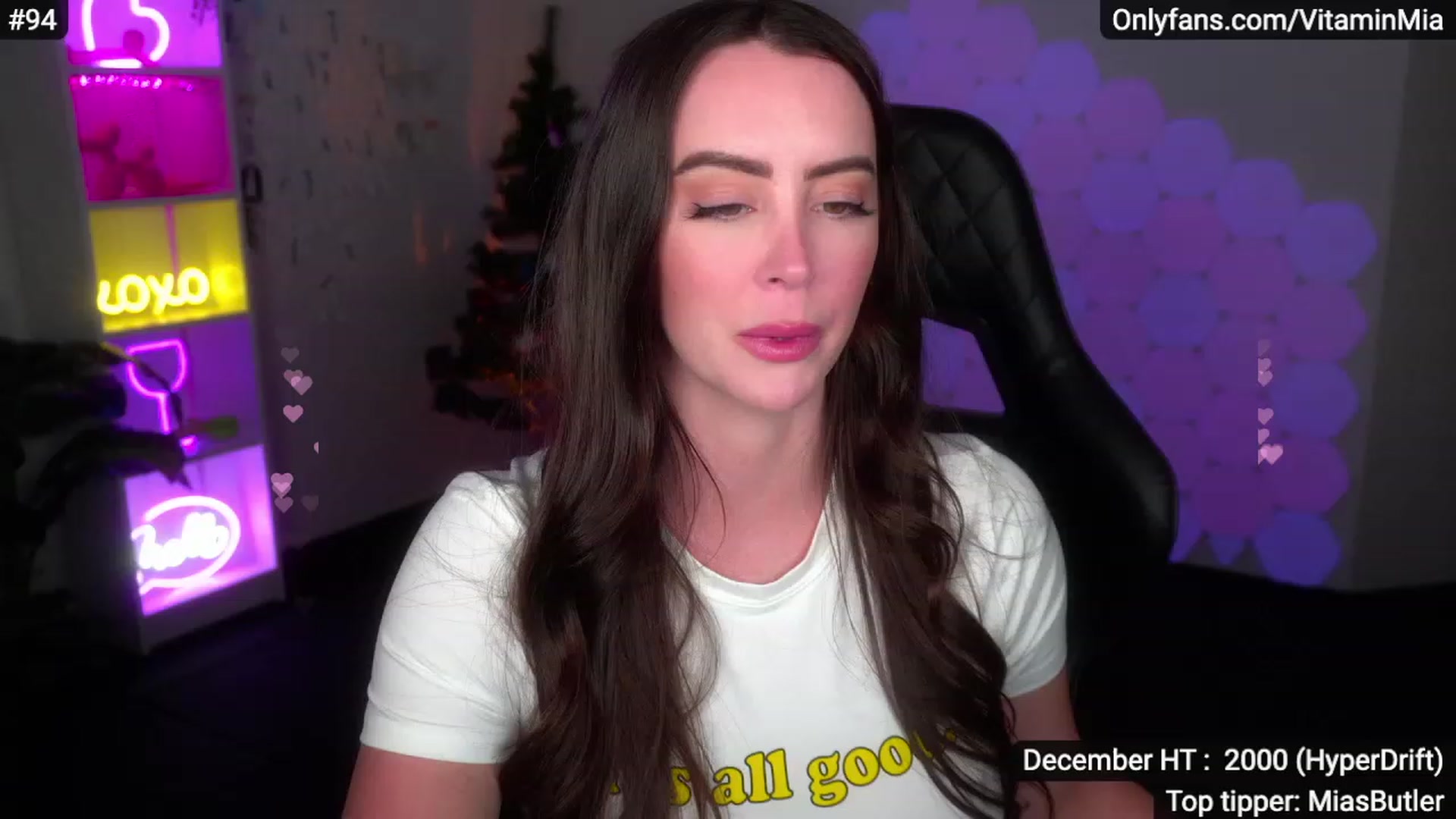 Gallery image thumbnail from MissAustralia's myfreecams stream on, 12/04/2022, 07:27 image 19 of 20