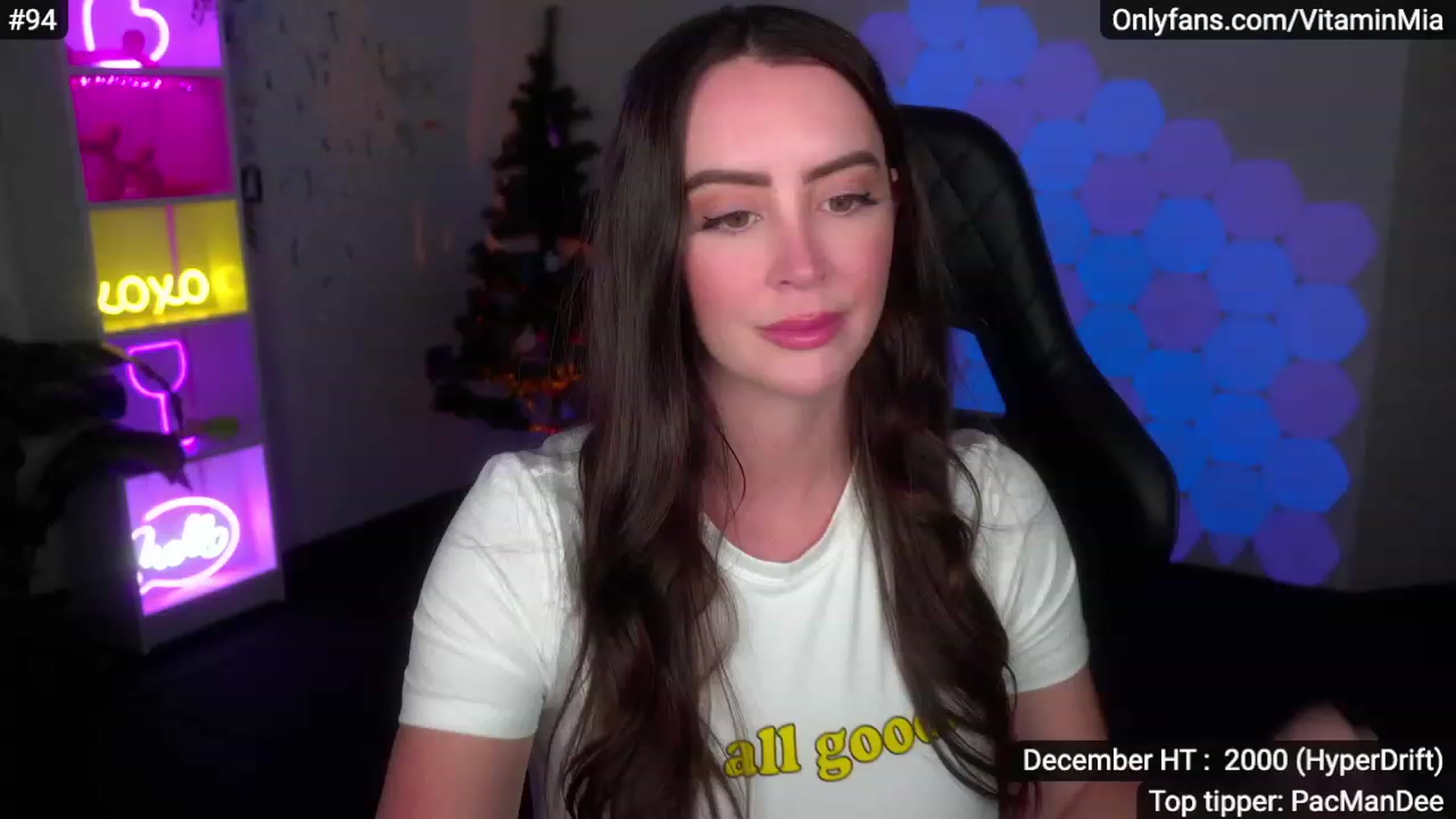Gallery image thumbnail from MissAustralia's myfreecams stream on, 12/04/2022, 07:27 image 18 of 20