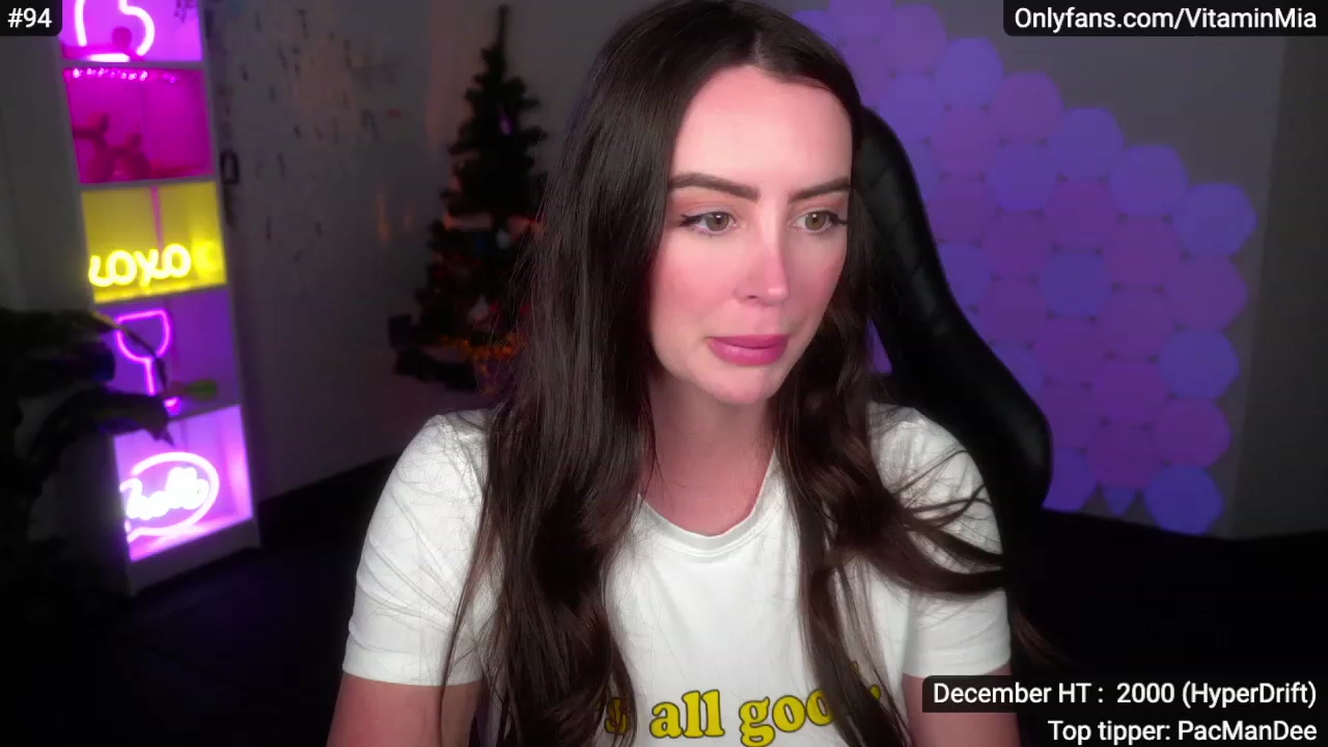 Gallery image thumbnail from MissAustralia's myfreecams stream on, 12/04/2022, 07:27 image 12 of 20