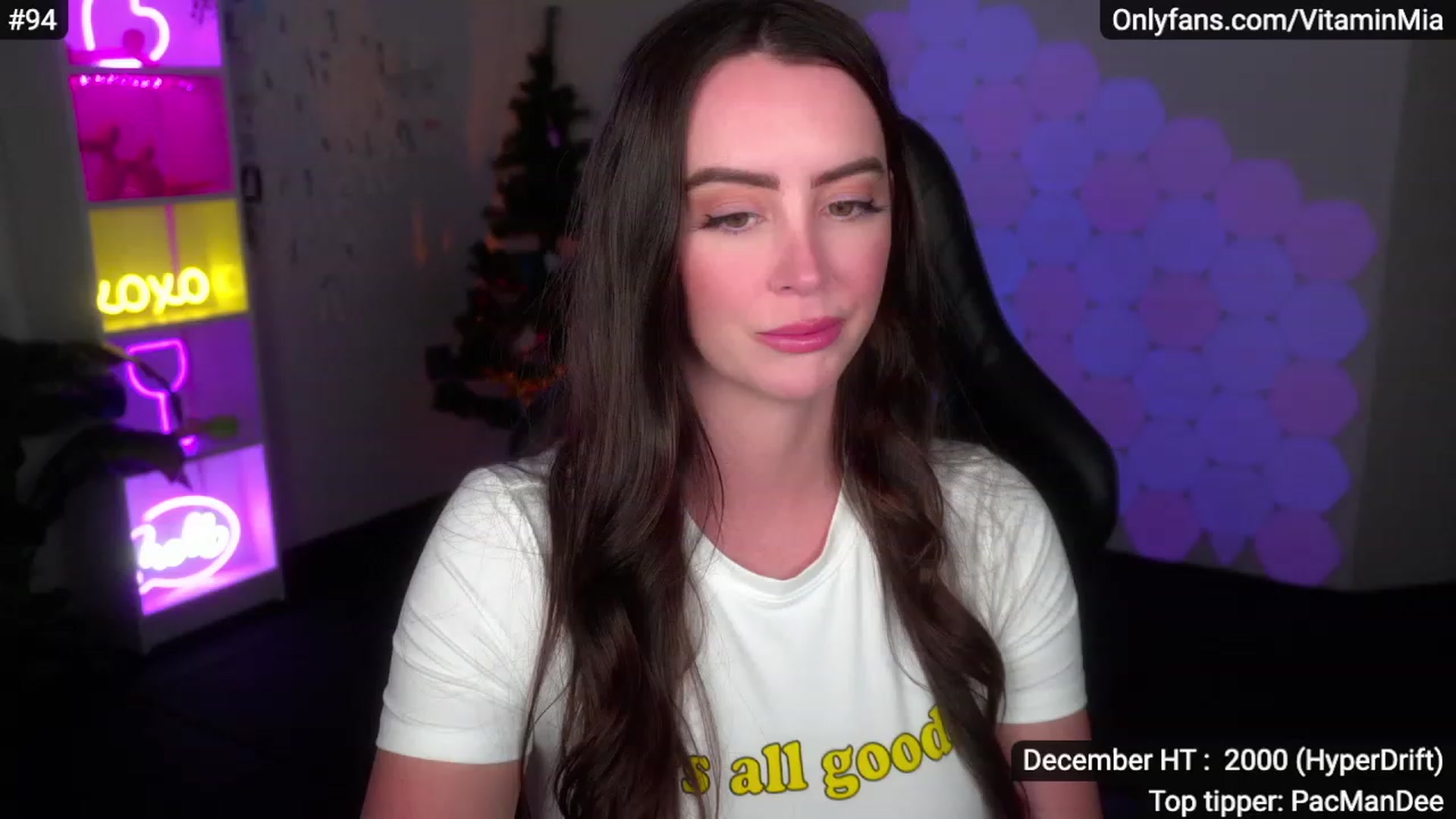Gallery image thumbnail from MissAustralia's myfreecams stream on, 12/04/2022, 07:27 image 16 of 20