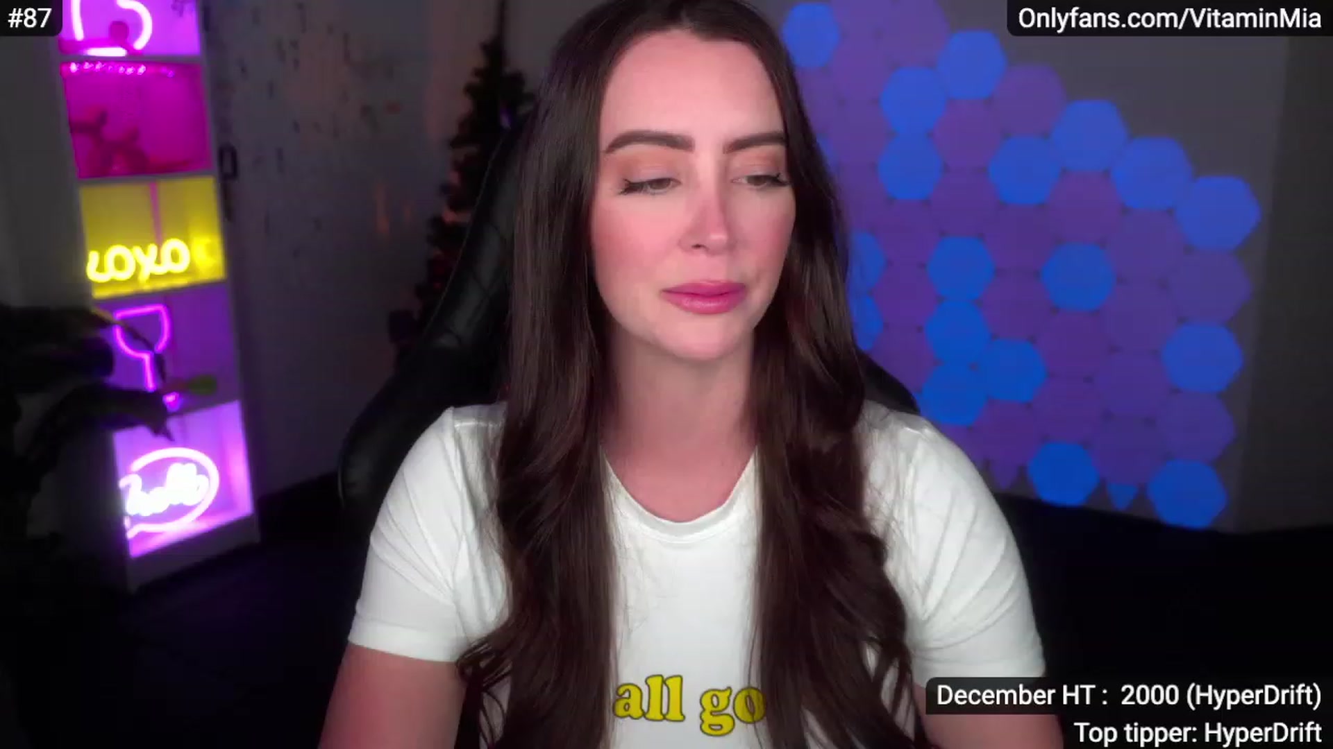 Gallery image thumbnail from MissAustralia's myfreecams stream on, 12/04/2022, 07:53 image 18 of 20