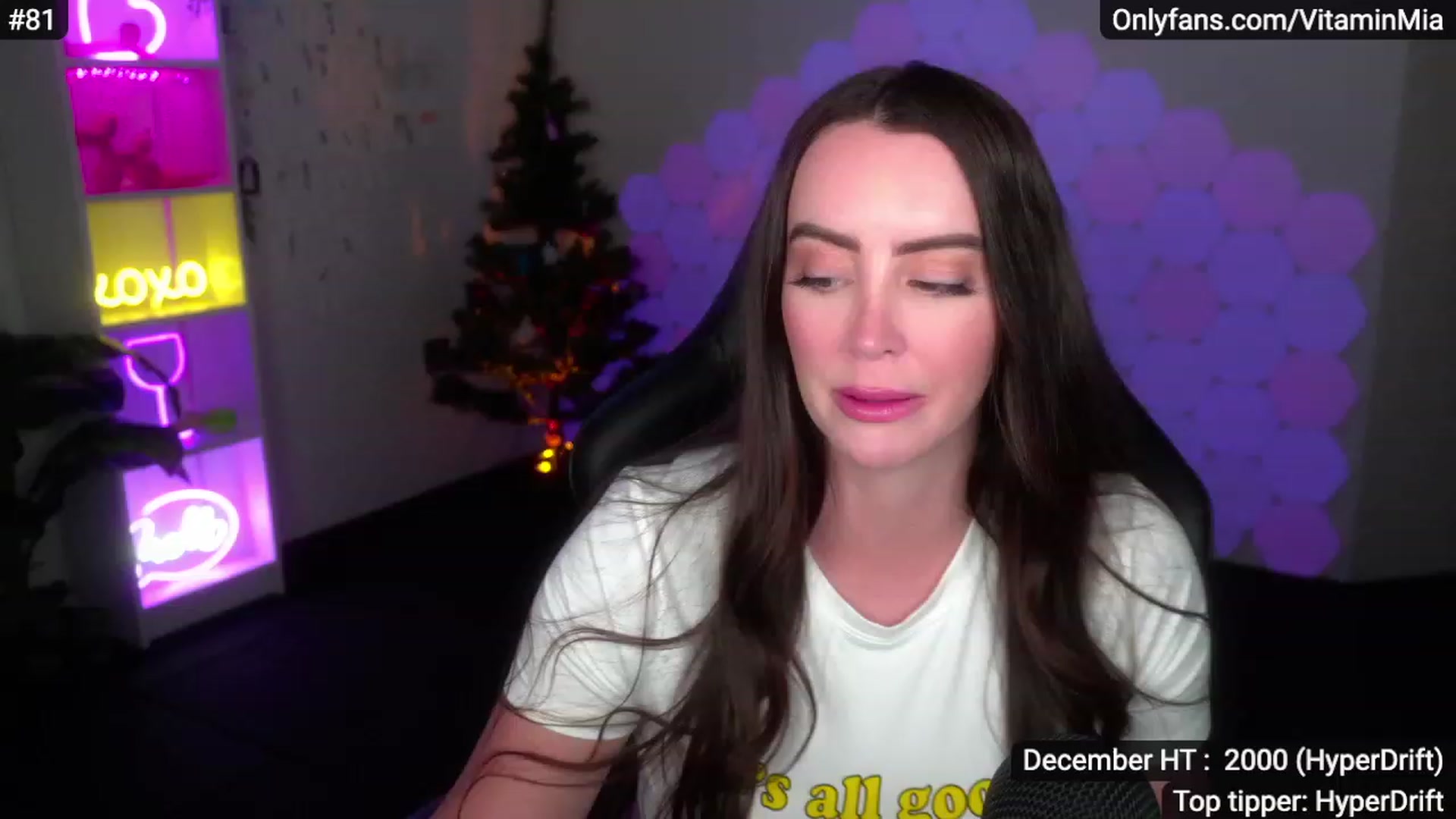 Gallery image thumbnail from MissAustralia's myfreecams stream on, 12/04/2022, 08:17 image 13 of 20