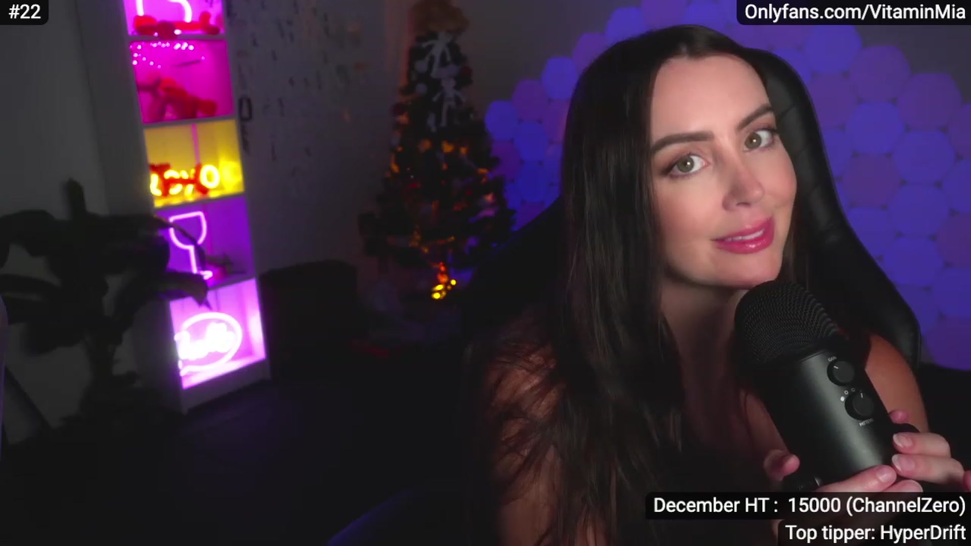 Gallery image thumbnail from MissAustralia's myfreecams stream on, 12/28/2022, 12:48 image 16 of 20