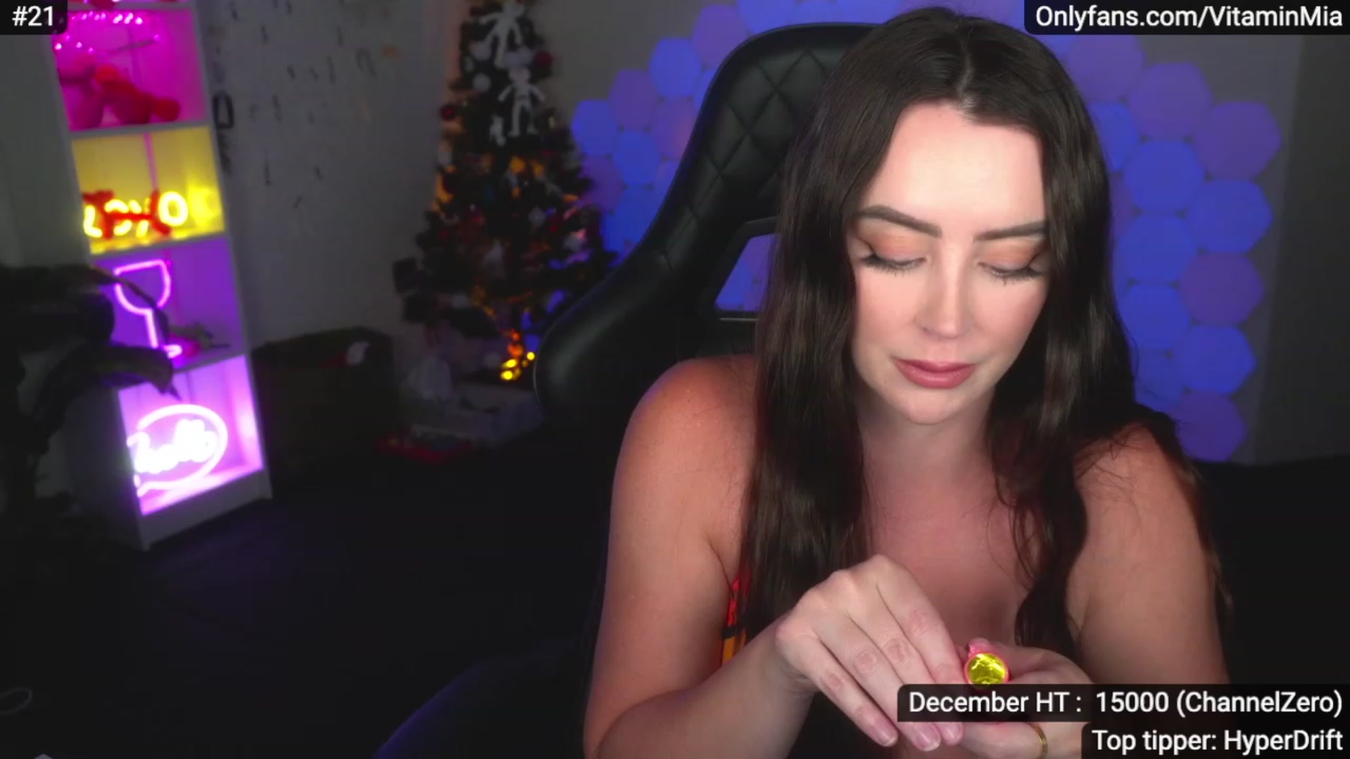 Gallery image thumbnail from MissAustralia's myfreecams stream on, 12/30/2022, 07:42 image 9 of 20