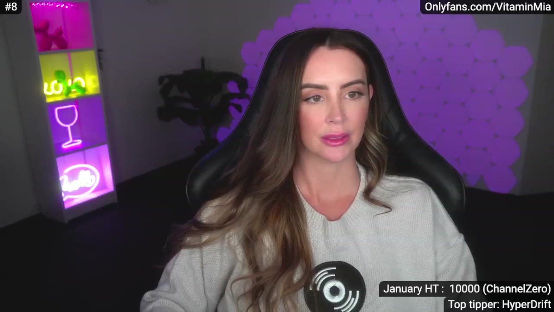 Gallery image thumbnail from MissAustralia's myfreecams stream on, 01/20/2023, 11:02 image 16 of 20