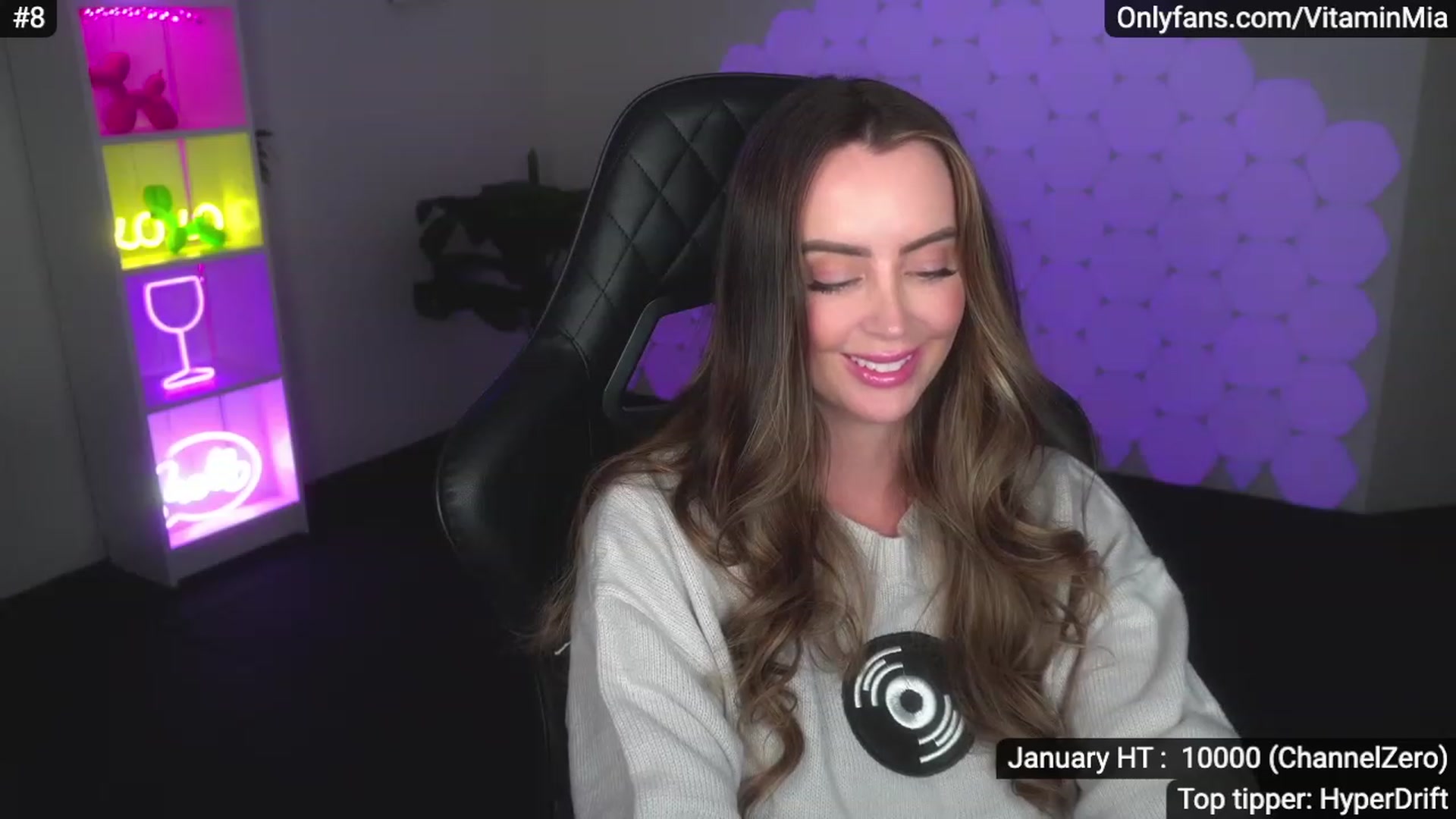 Gallery image thumbnail from MissAustralia's myfreecams stream on, 01/20/2023, 11:02 image 11 of 20