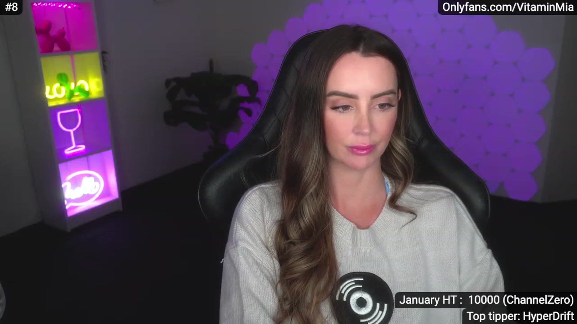 Gallery image thumbnail from MissAustralia's myfreecams stream on, 01/20/2023, 11:02 image 15 of 20