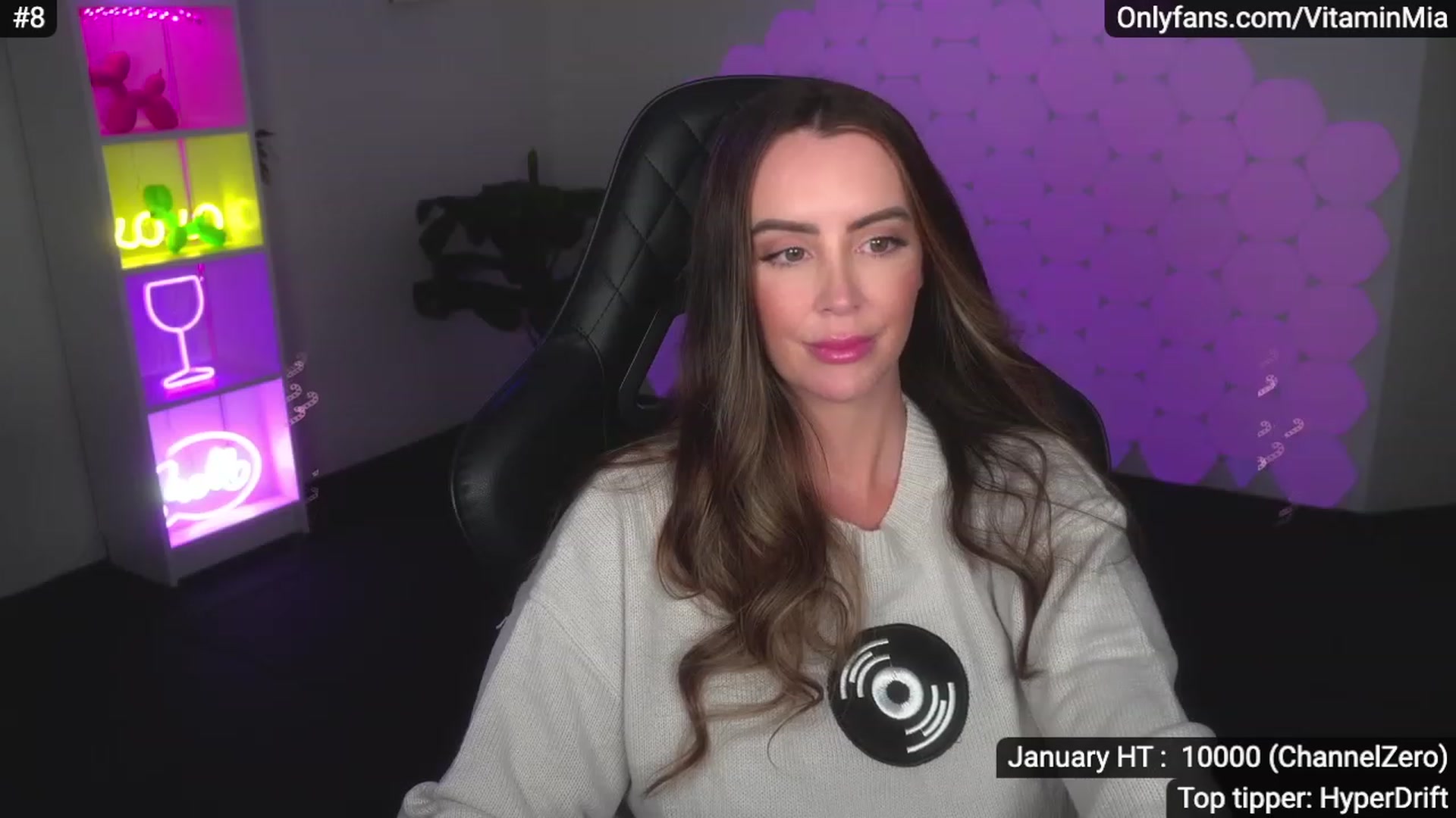 Gallery image thumbnail from MissAustralia's myfreecams stream on, 01/20/2023, 11:02 image 12 of 20