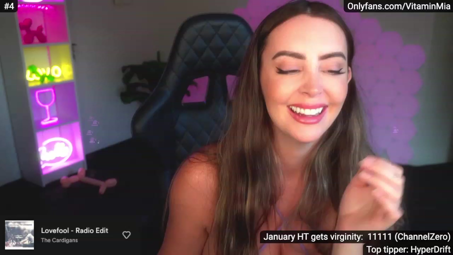 Gallery image thumbnail from MissAustralia's myfreecams stream on, 01/26/2023, 10:30 image 11 of 20
