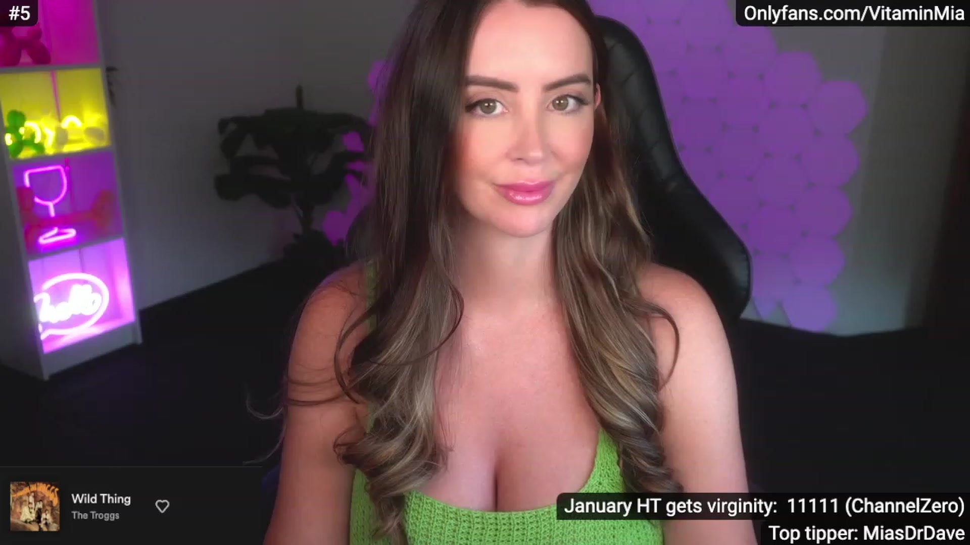 Gallery image thumbnail from MissAustralia's myfreecams stream on, 01/28/2023, 08:29 image 11 of 20