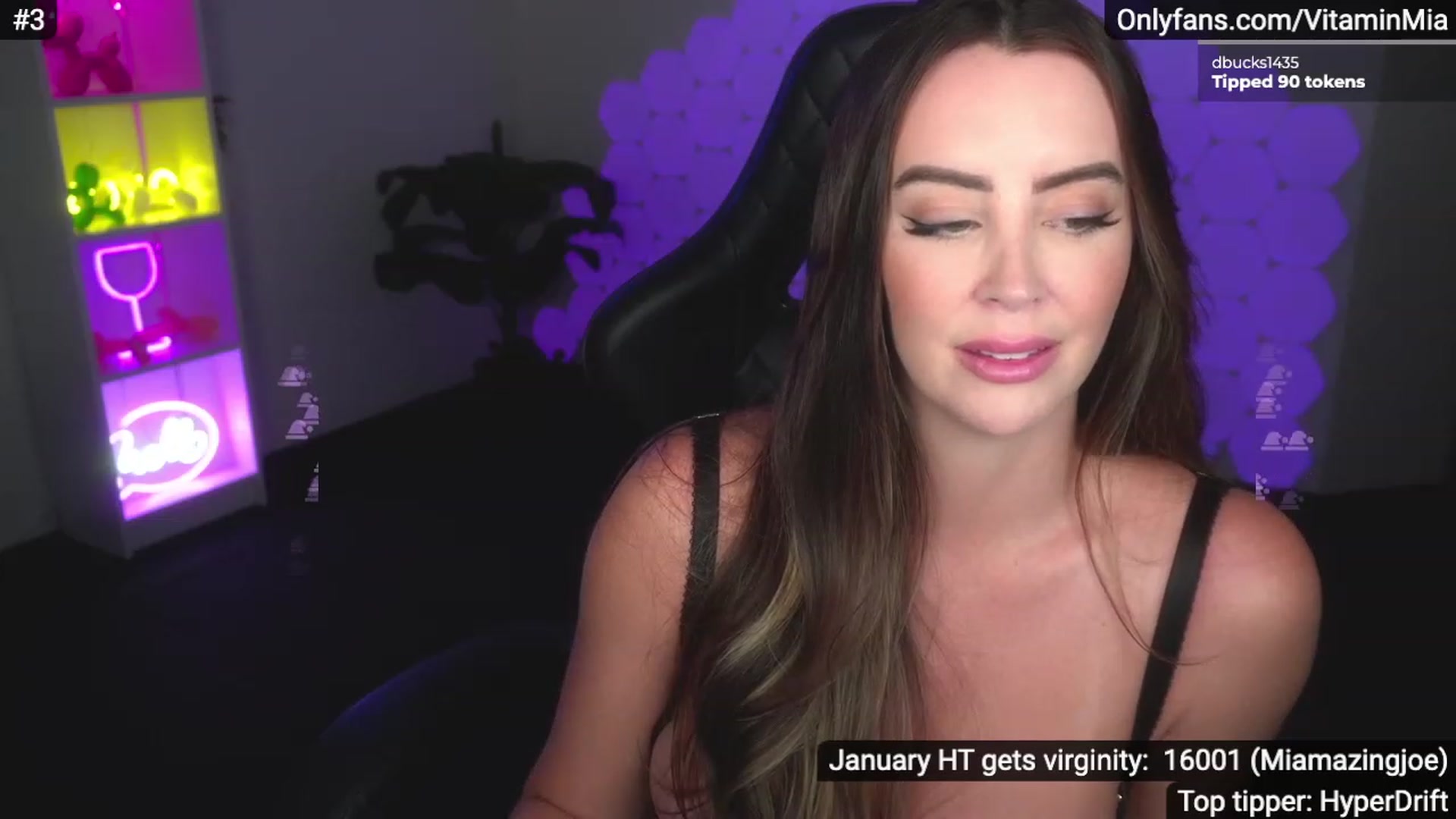 Gallery image thumbnail from MissAustralia's myfreecams stream on, 01/31/2023, 09:44 image 2 of 20