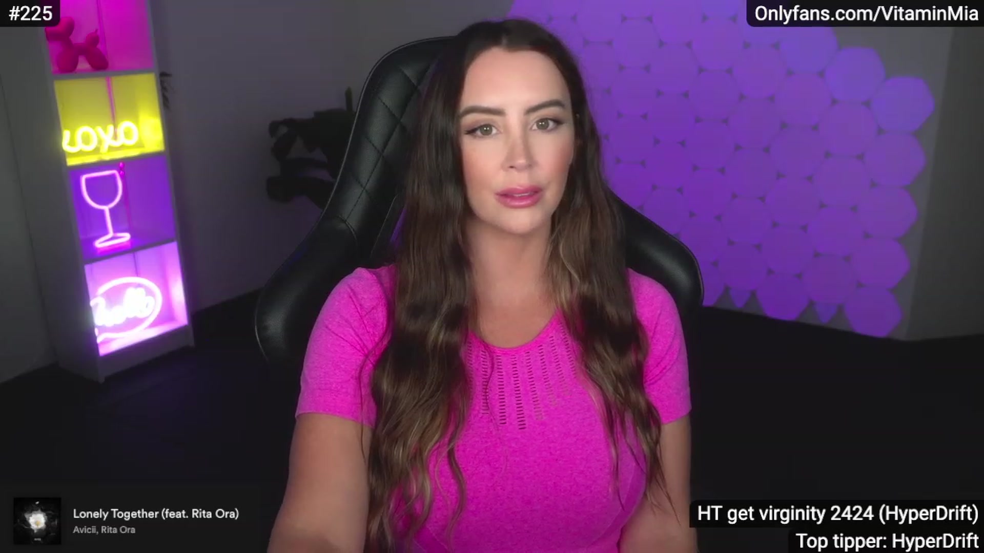 Gallery image thumbnail from MissAustralia's myfreecams stream on, 02/04/2023, 09:37 image 9 of 20
