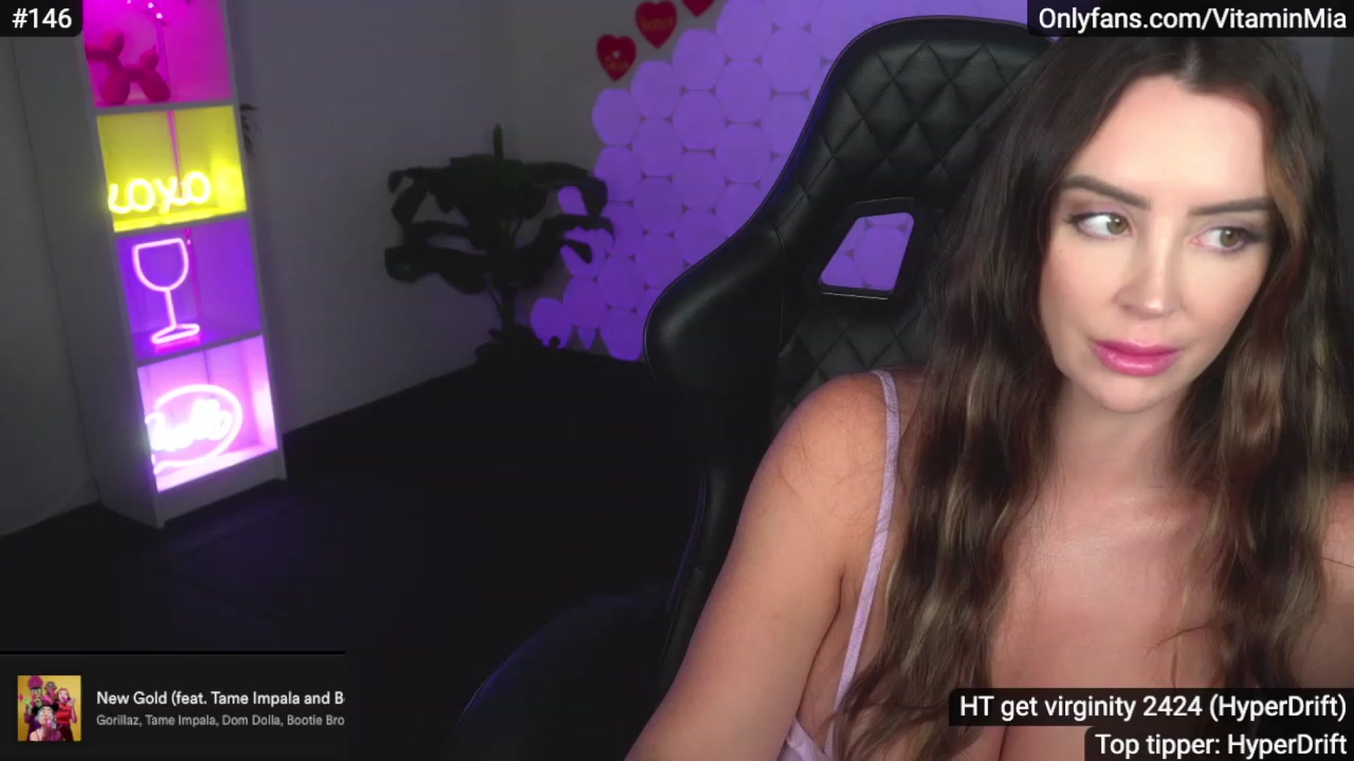Gallery image thumbnail from MissAustralia's myfreecams stream on, 02/07/2023, 09:05 image 6 of 20
