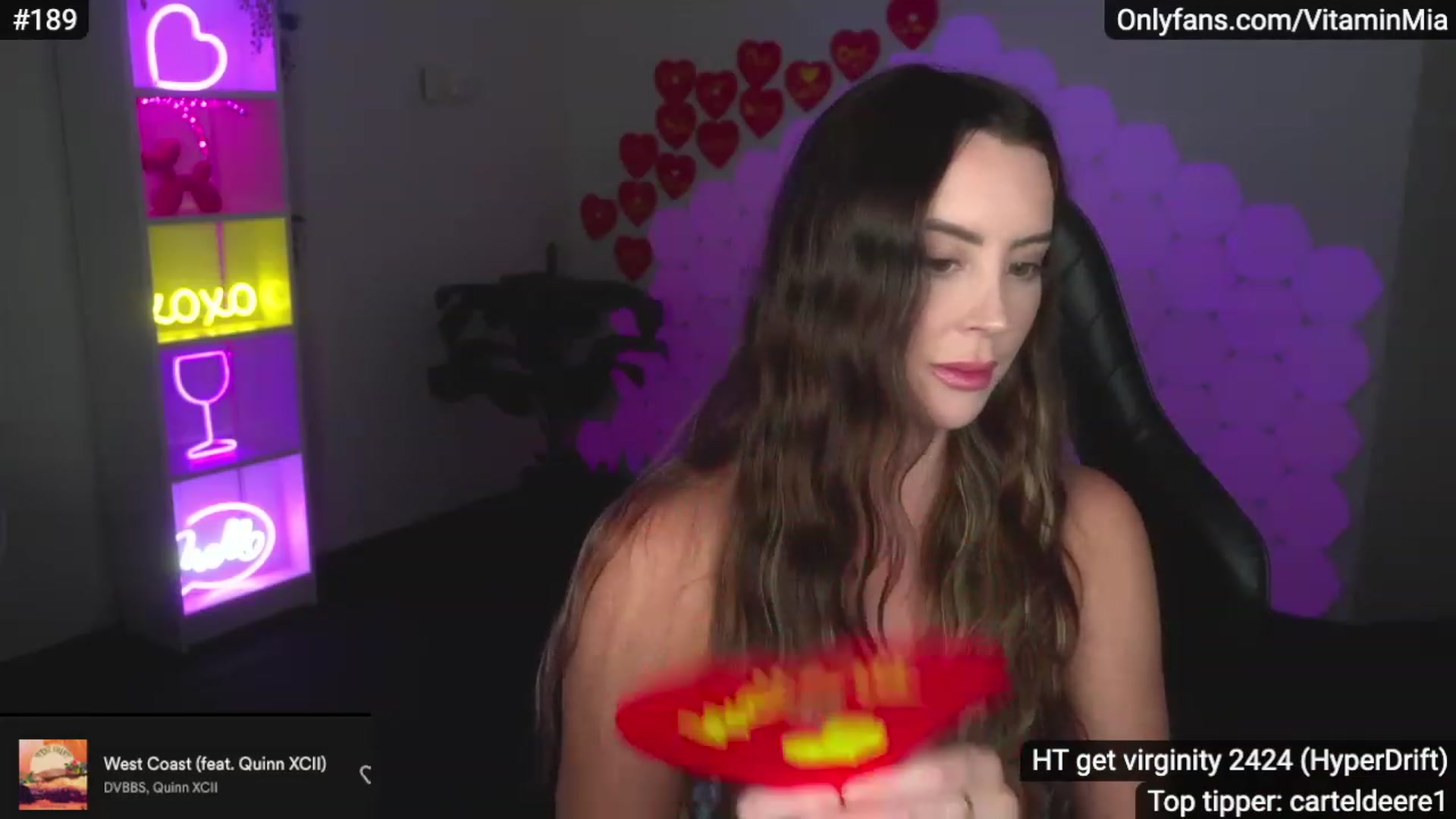 Gallery image thumbnail from MissAustralia's myfreecams stream on, 02/12/2023, 07:37 image 14 of 20