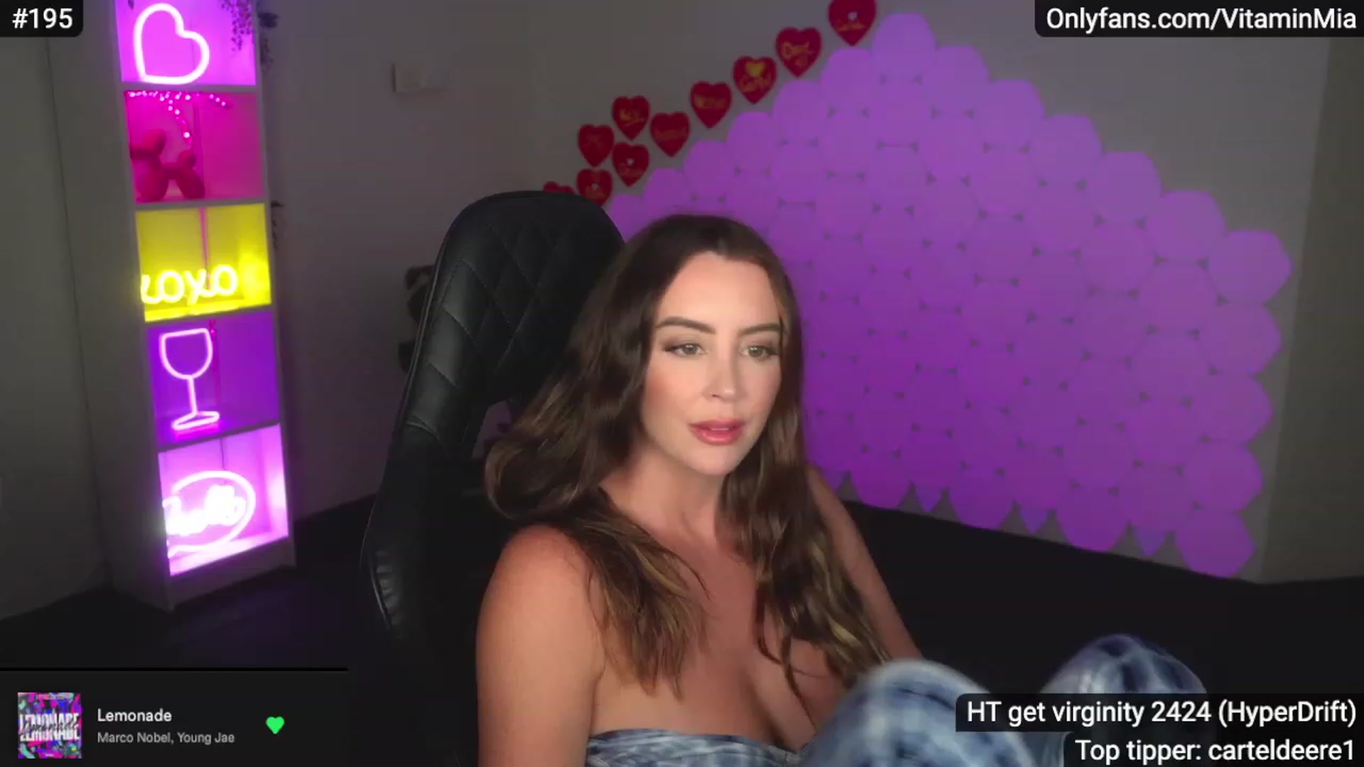 Gallery image thumbnail from MissAustralia's myfreecams stream on, 02/12/2023, 07:37 image 1 of 20