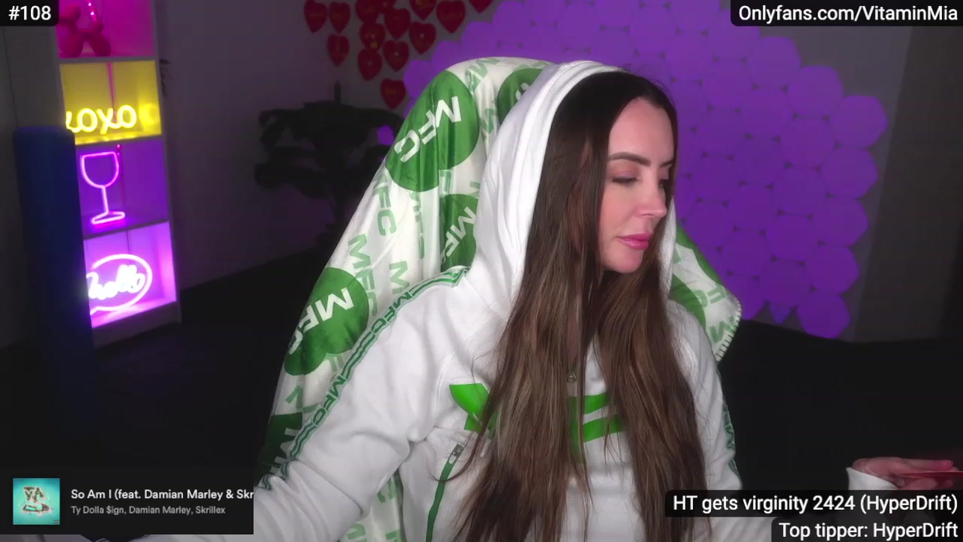 Gallery image thumbnail from MissAustralia's myfreecams stream on, 02/14/2023, 10:58 image 14 of 20