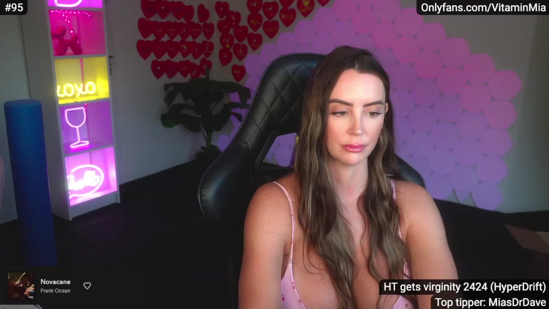 Gallery image thumbnail from MissAustralia's myfreecams stream on, 02/15/2023, 09:49 image 4 of 20
