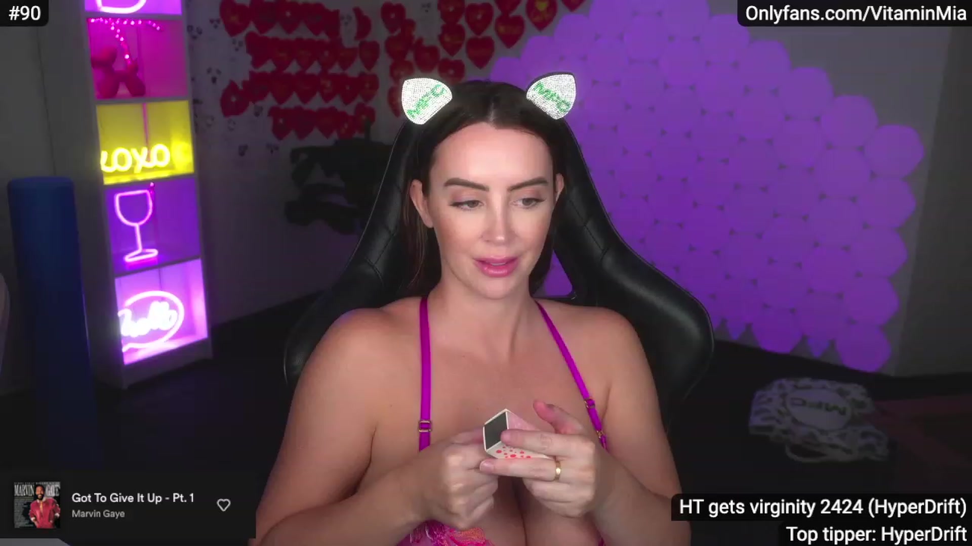 Gallery image thumbnail from MissAustralia's myfreecams stream on, 02/15/2023, 10:01 image 19 of 20