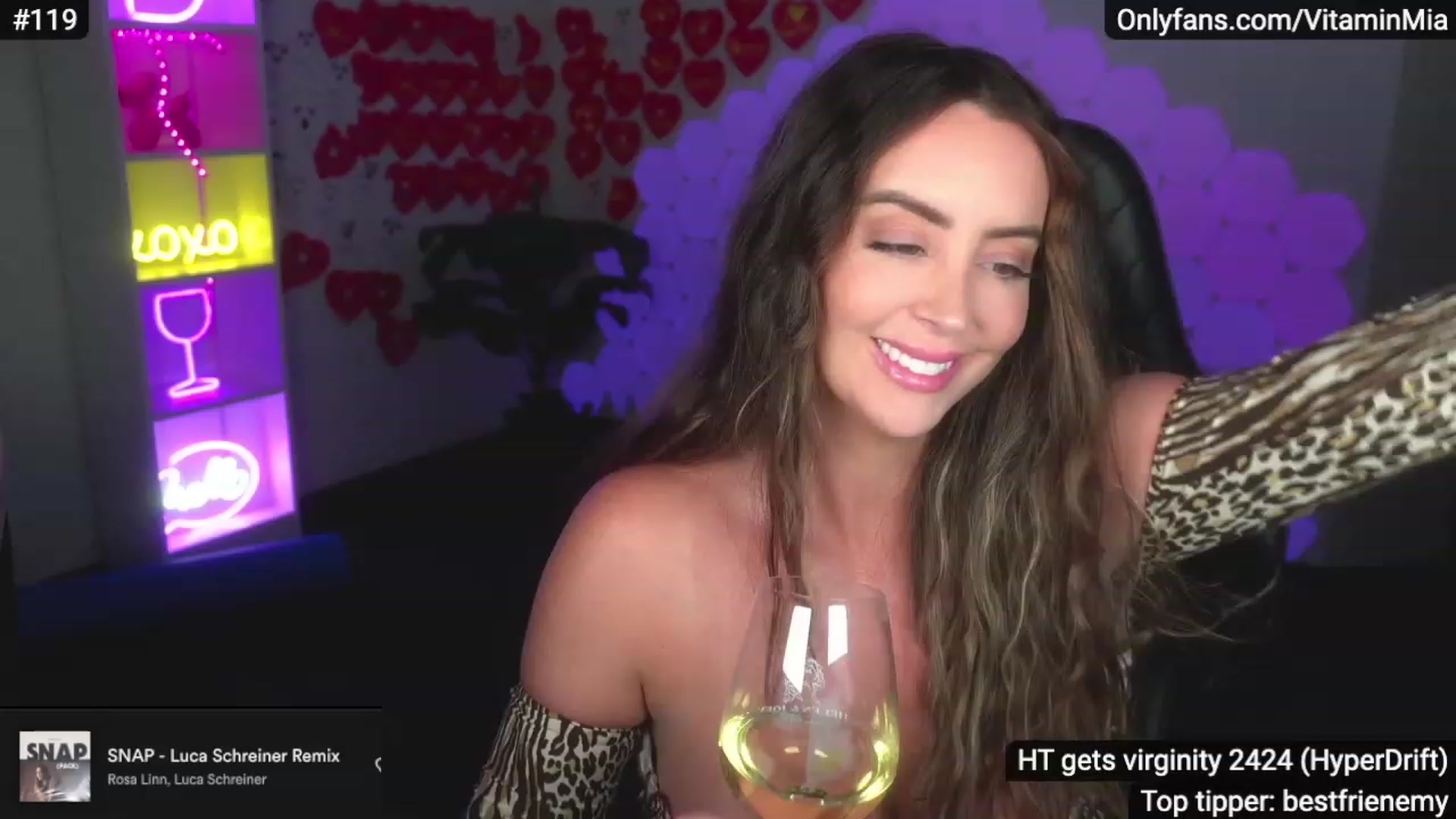 Gallery image thumbnail from MissAustralia's myfreecams stream on, 02/21/2023, 10:04 image 1 of 20