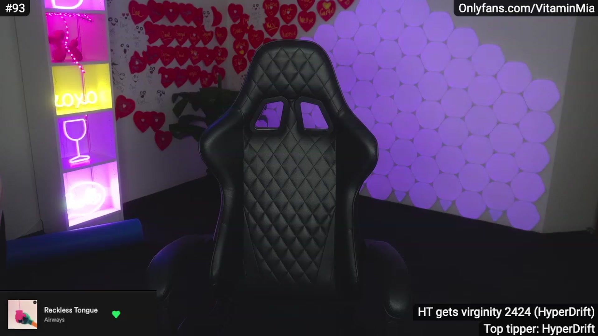 Gallery image thumbnail from MissAustralia's myfreecams stream on, 02/21/2023, 10:04 image 14 of 20