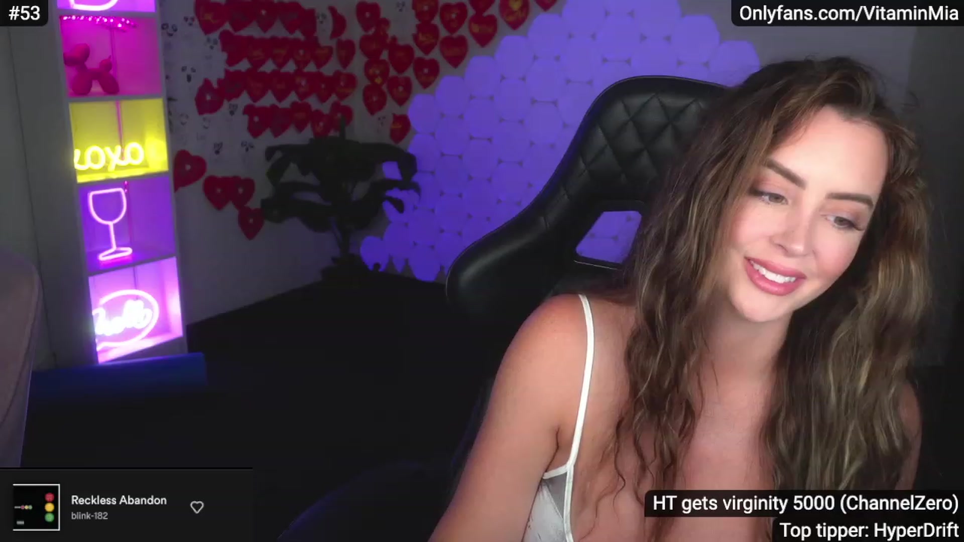 Gallery image thumbnail from MissAustralia's myfreecams stream on, 02/25/2023, 09:30 image 6 of 20